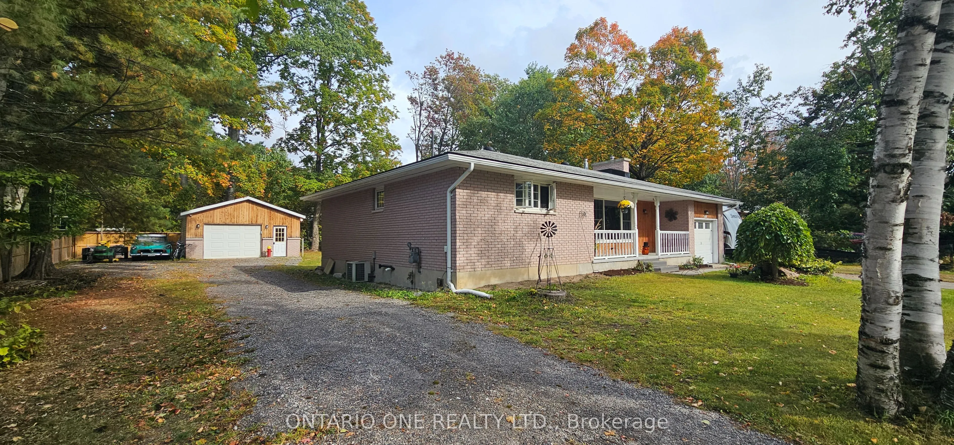 550 Muskoka Beach Road