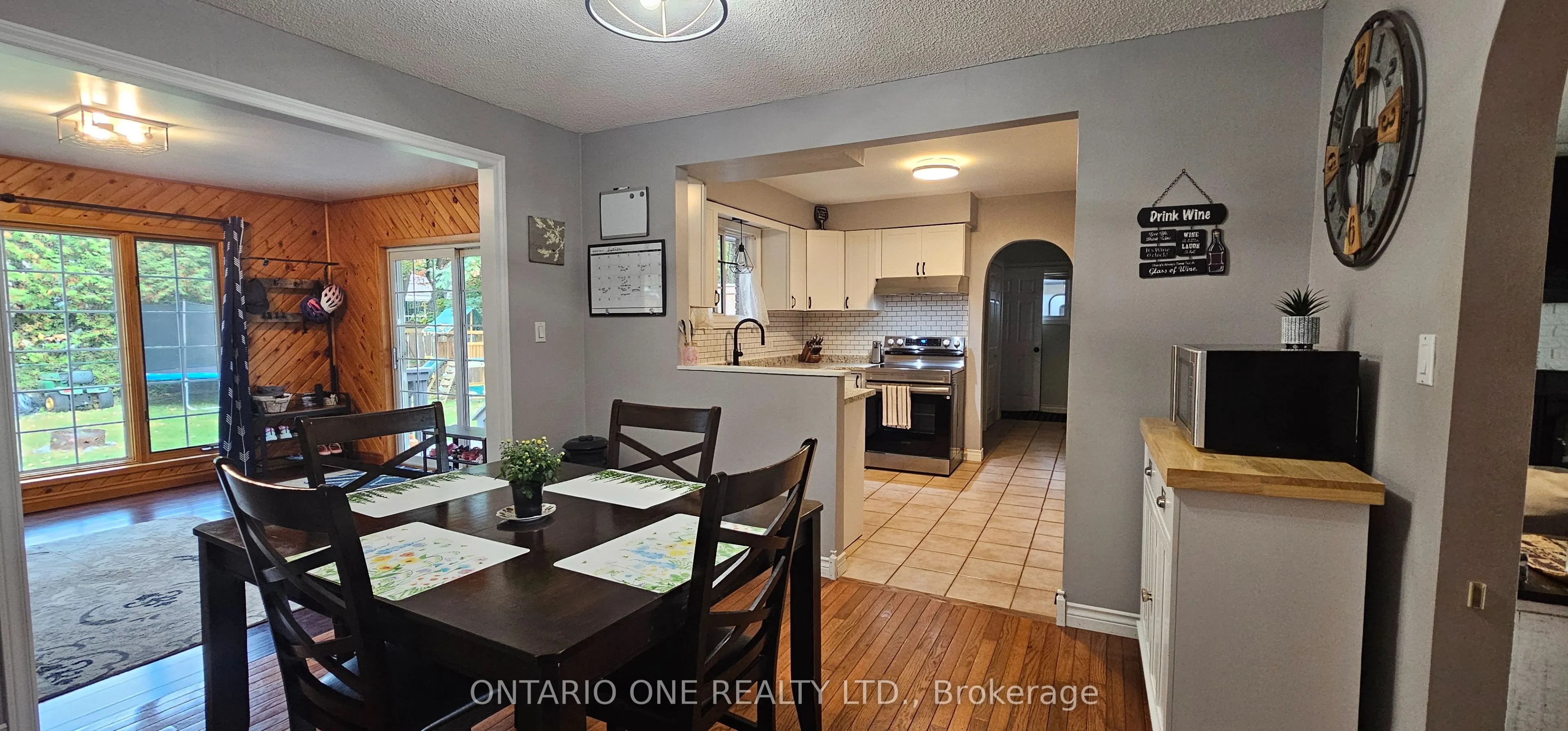 550 Muskoka Beach Road