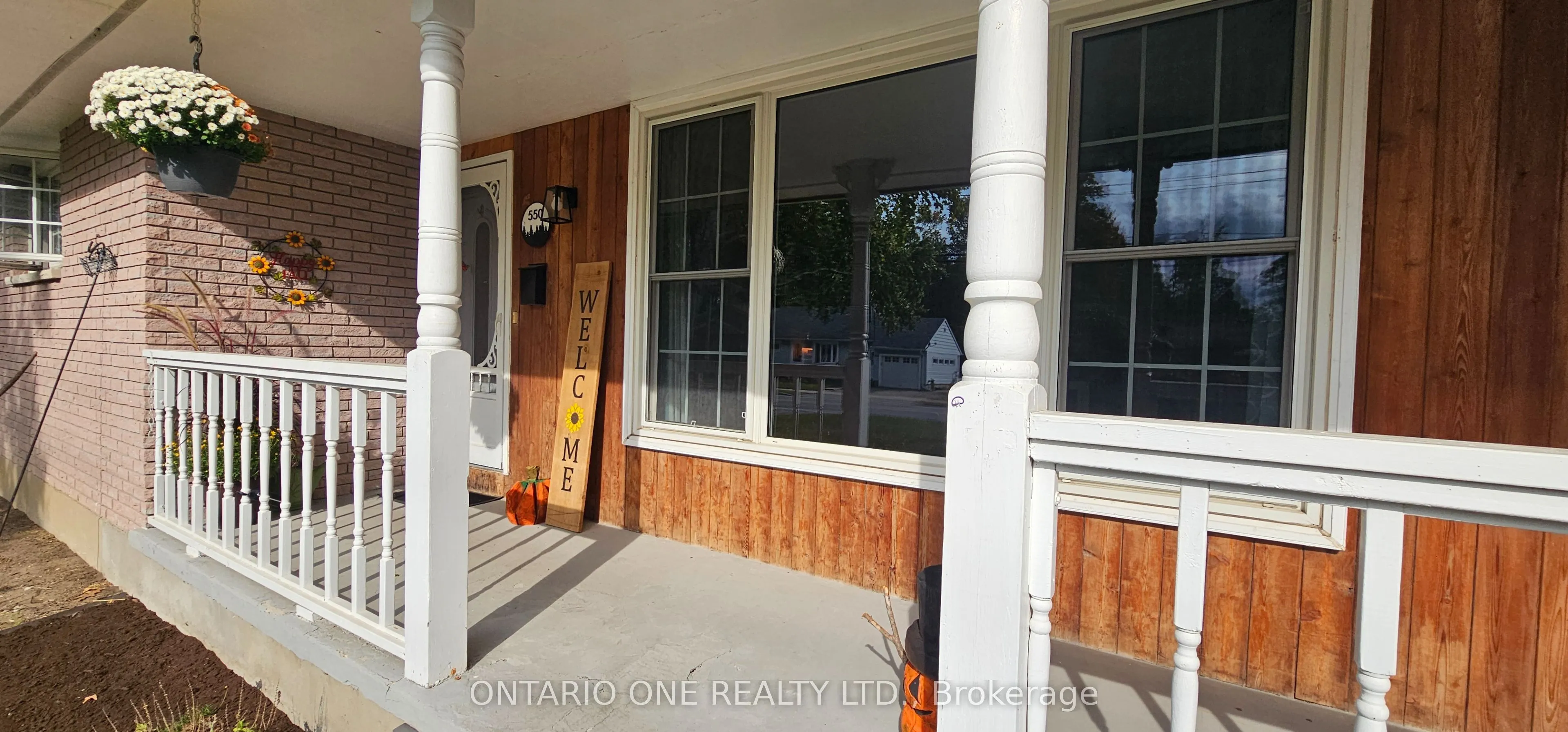 550 Muskoka Beach Road