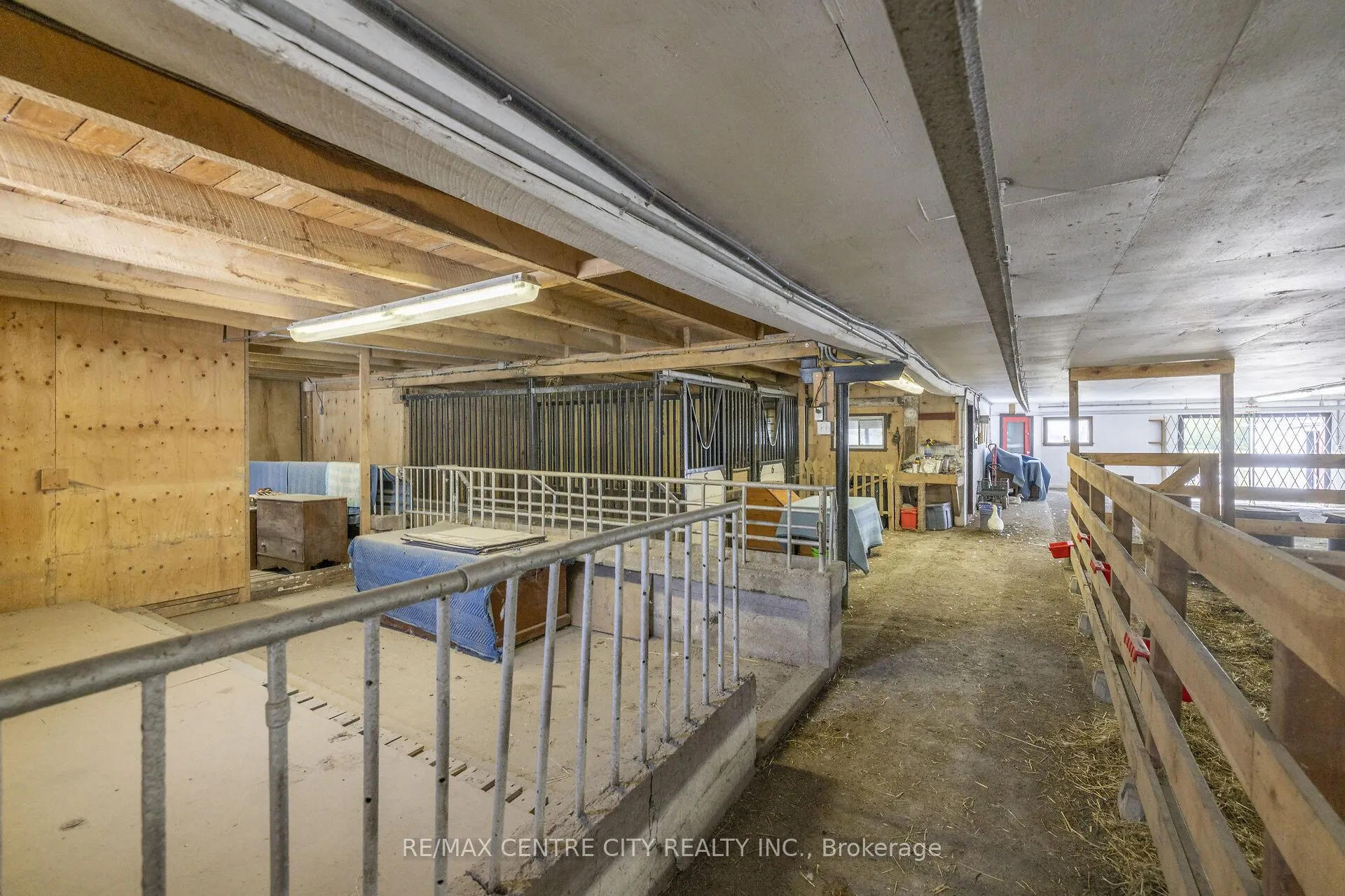 19152 County Road 25