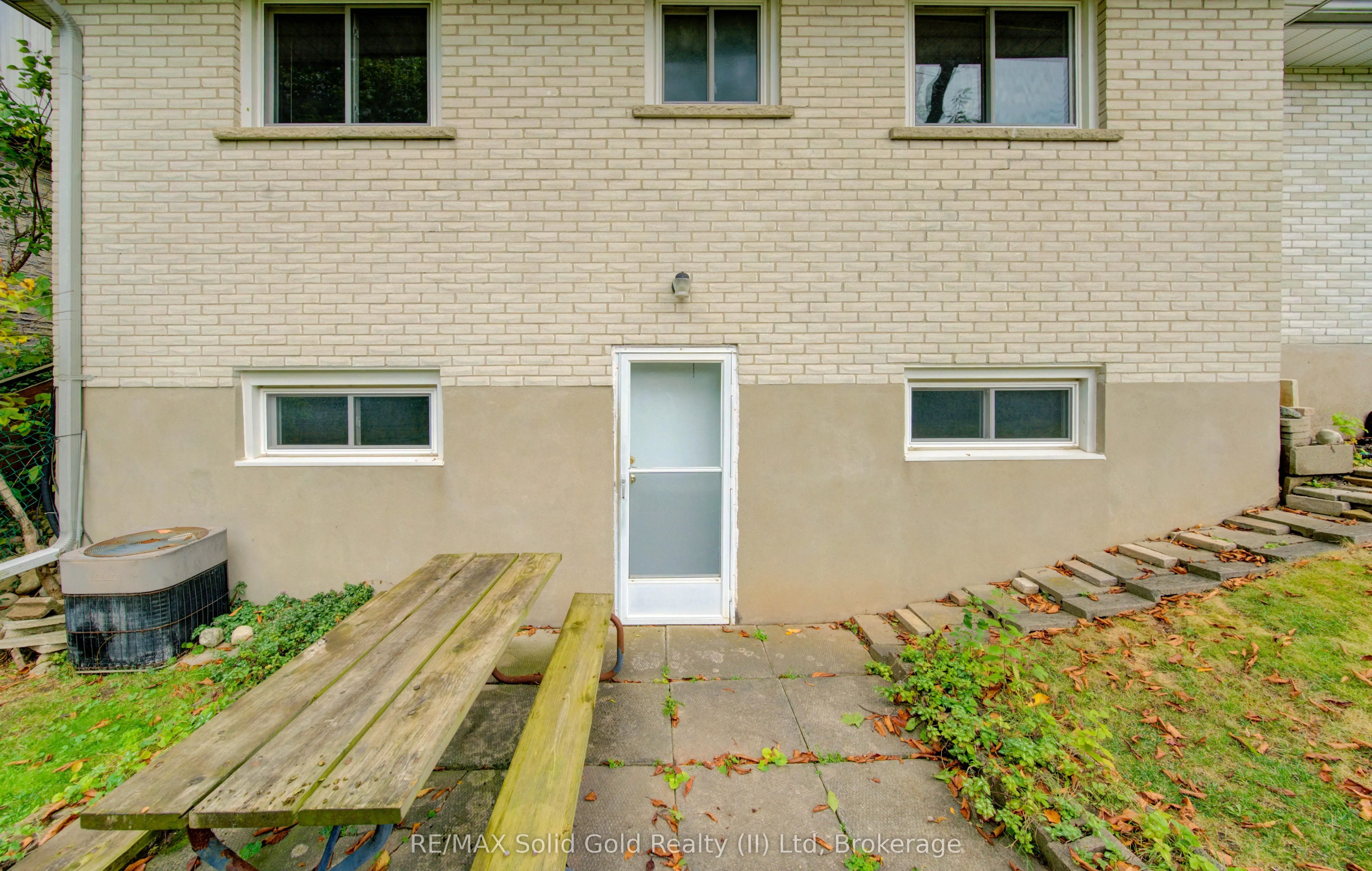 269 Grangewood Court