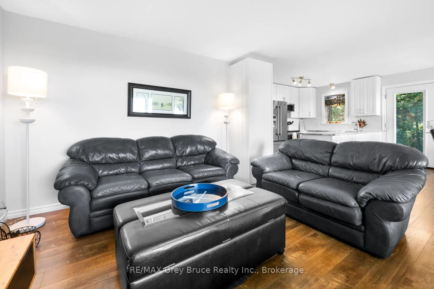 1208 Sunset Drive