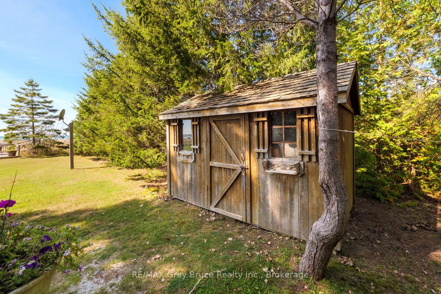 1208 Sunset Drive