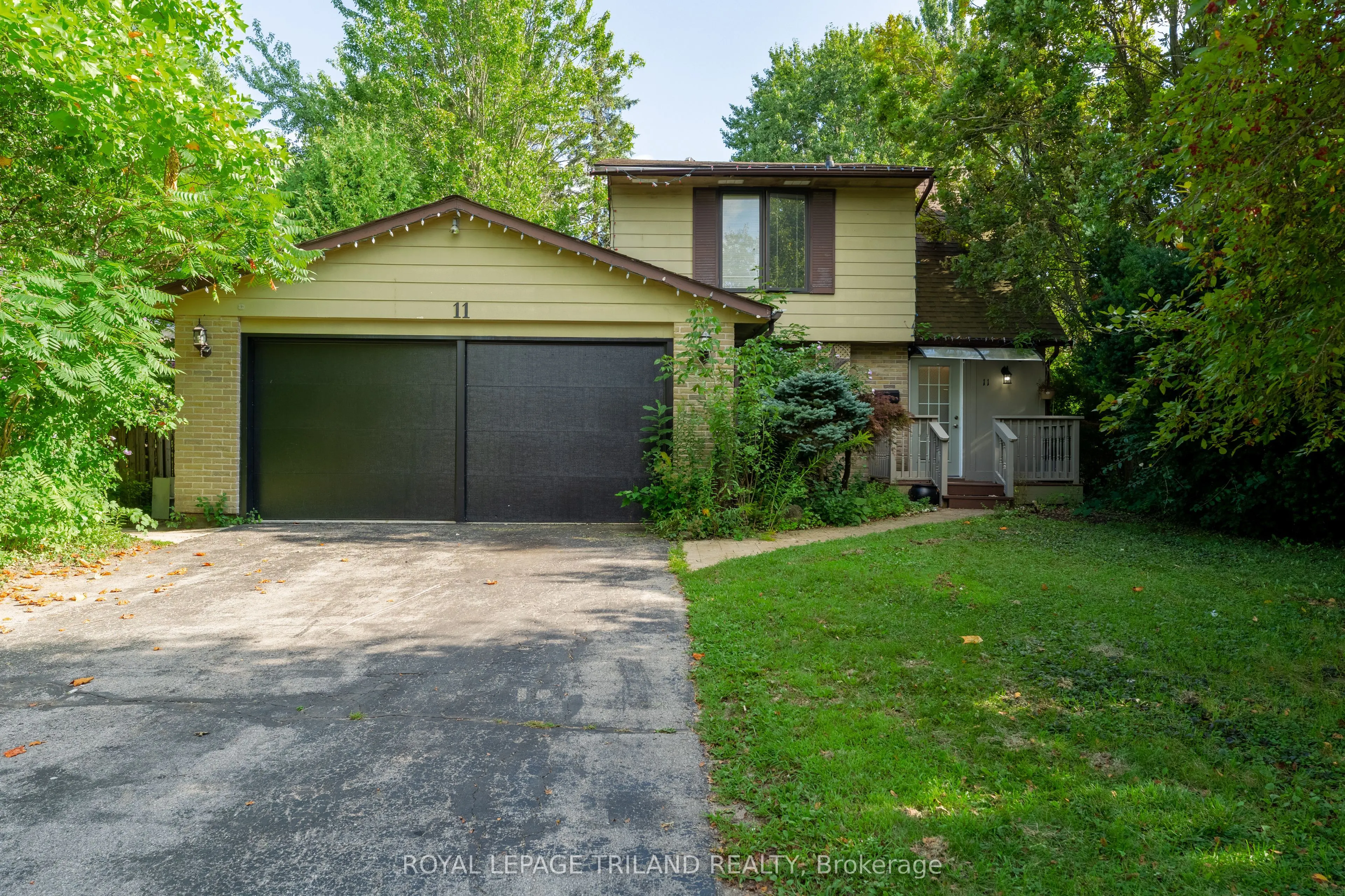 11 Crabtree Avenue