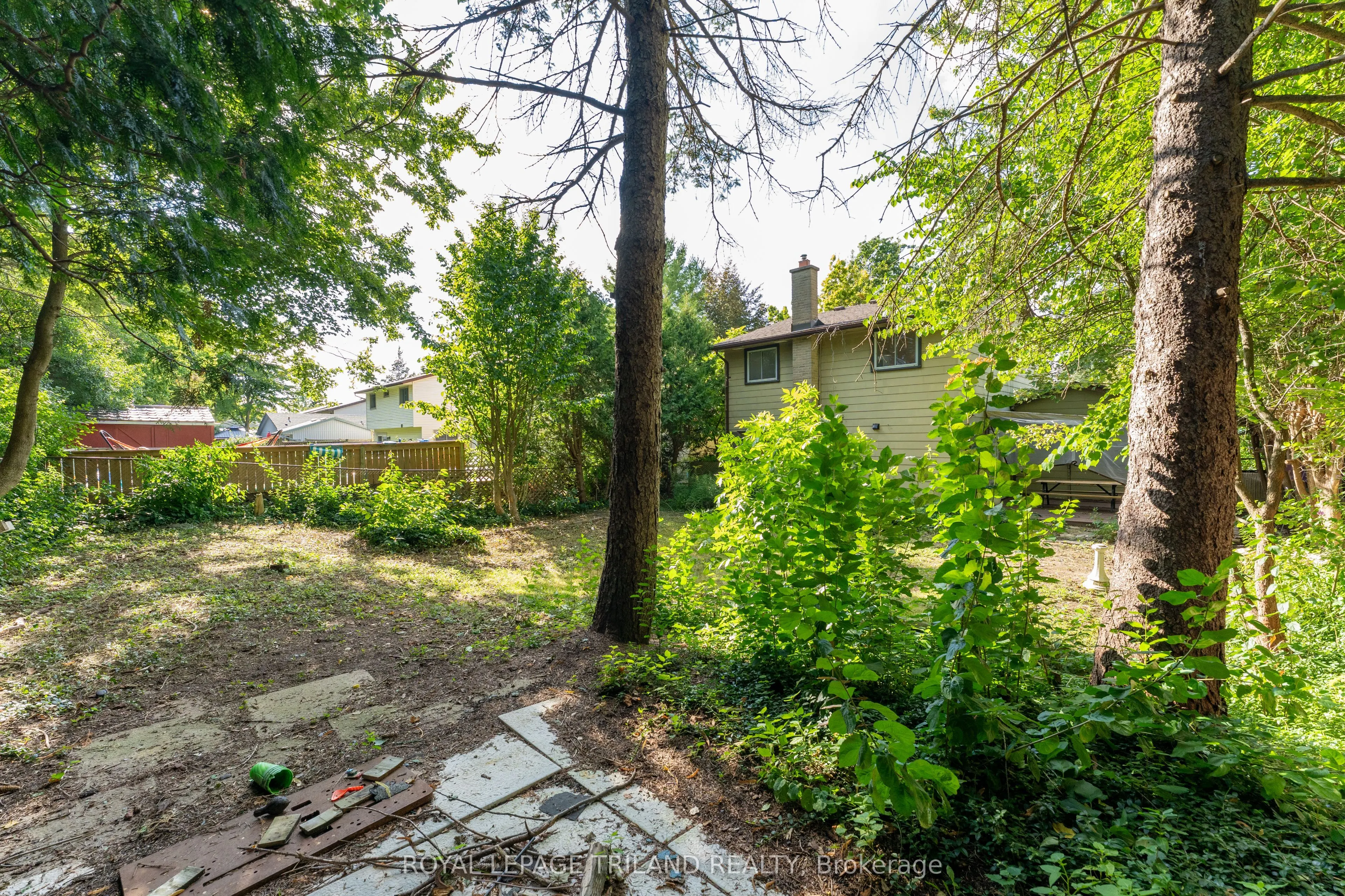 11 Crabtree Avenue