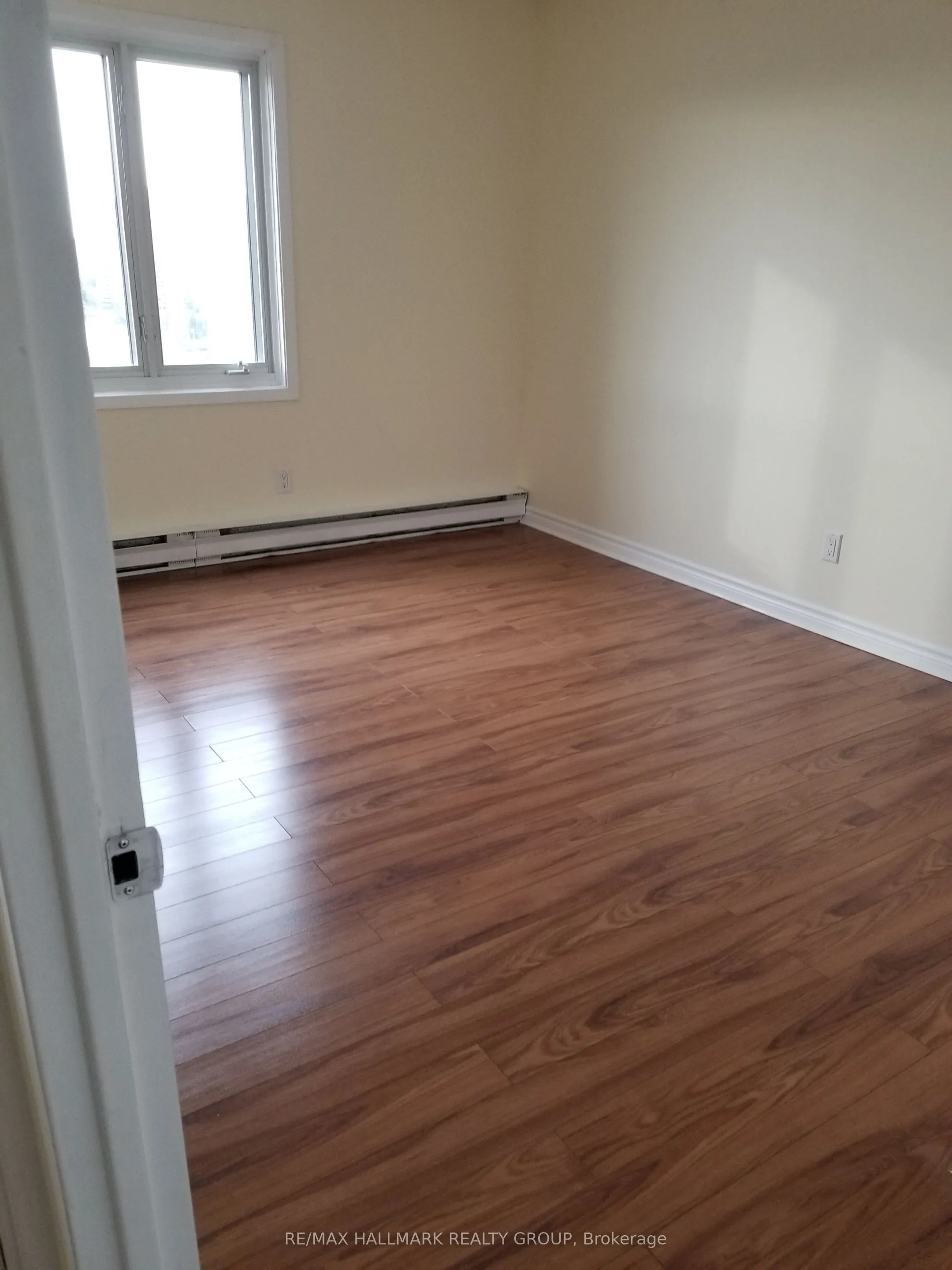 158 C MCARTHUR Avenue, #1704