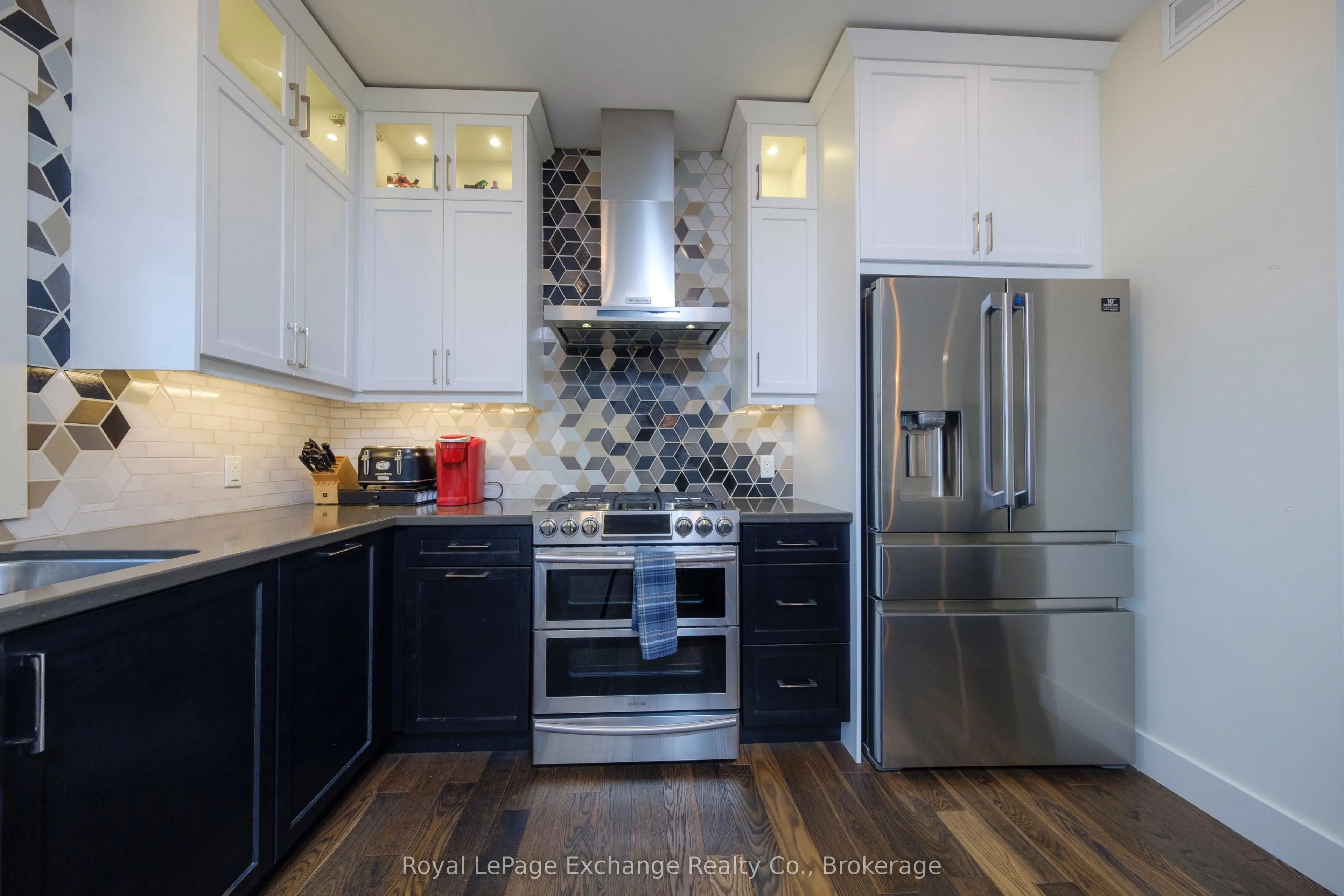 31 Lakefield Drive