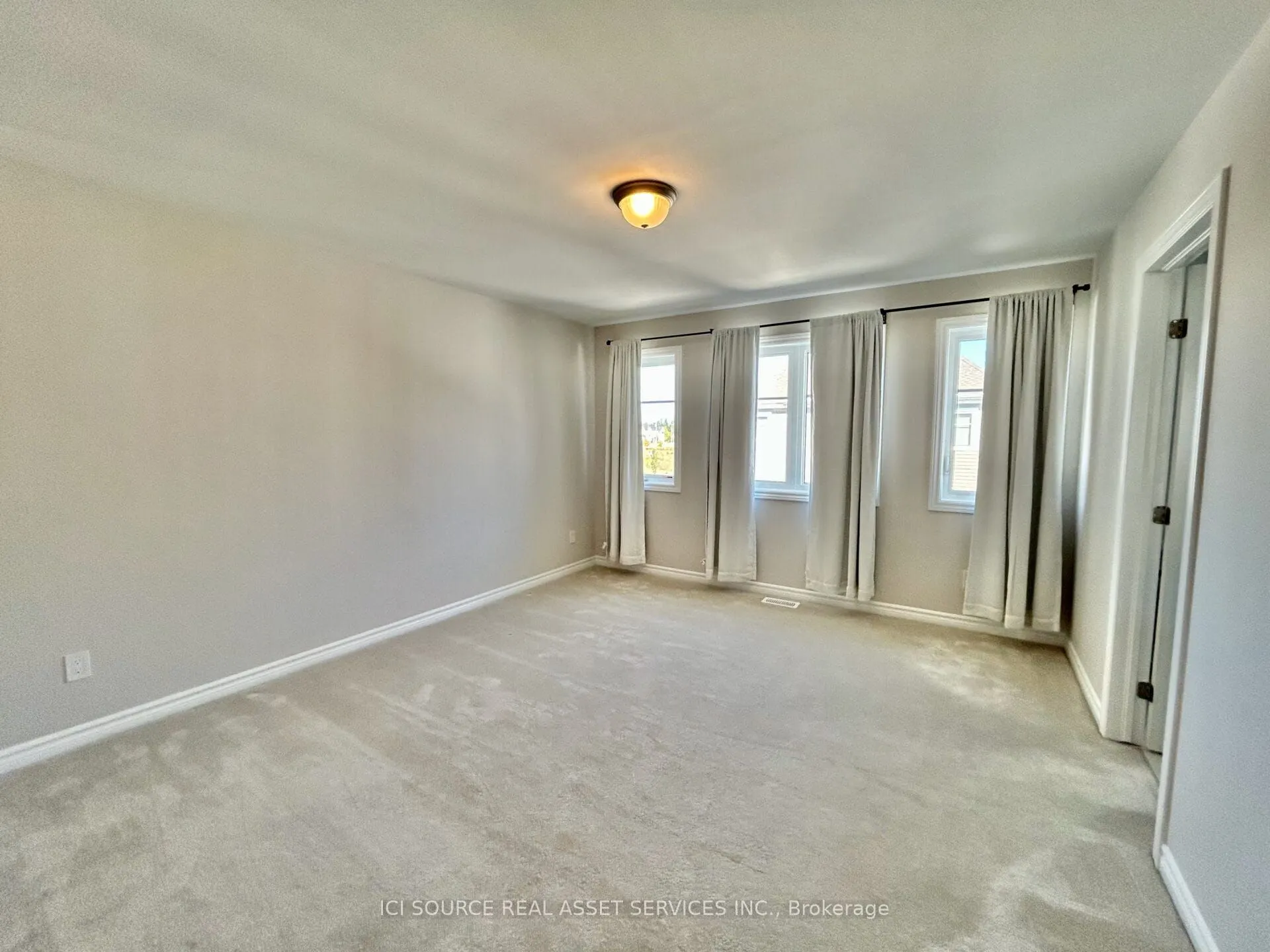 106 Equitation Circle