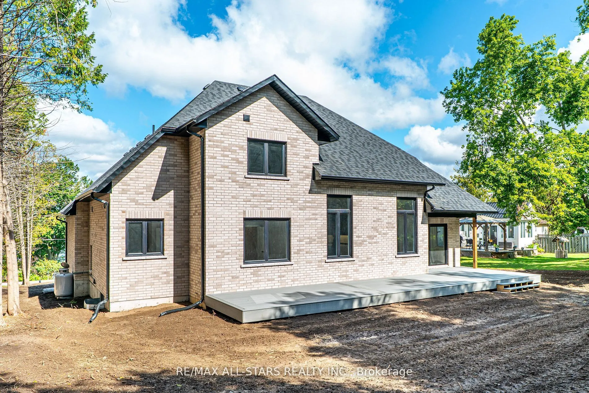 837 Cedar Glen Road
