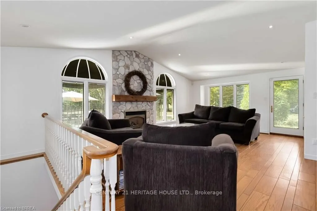 232 Paris Road