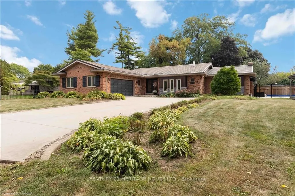 232 Paris Road