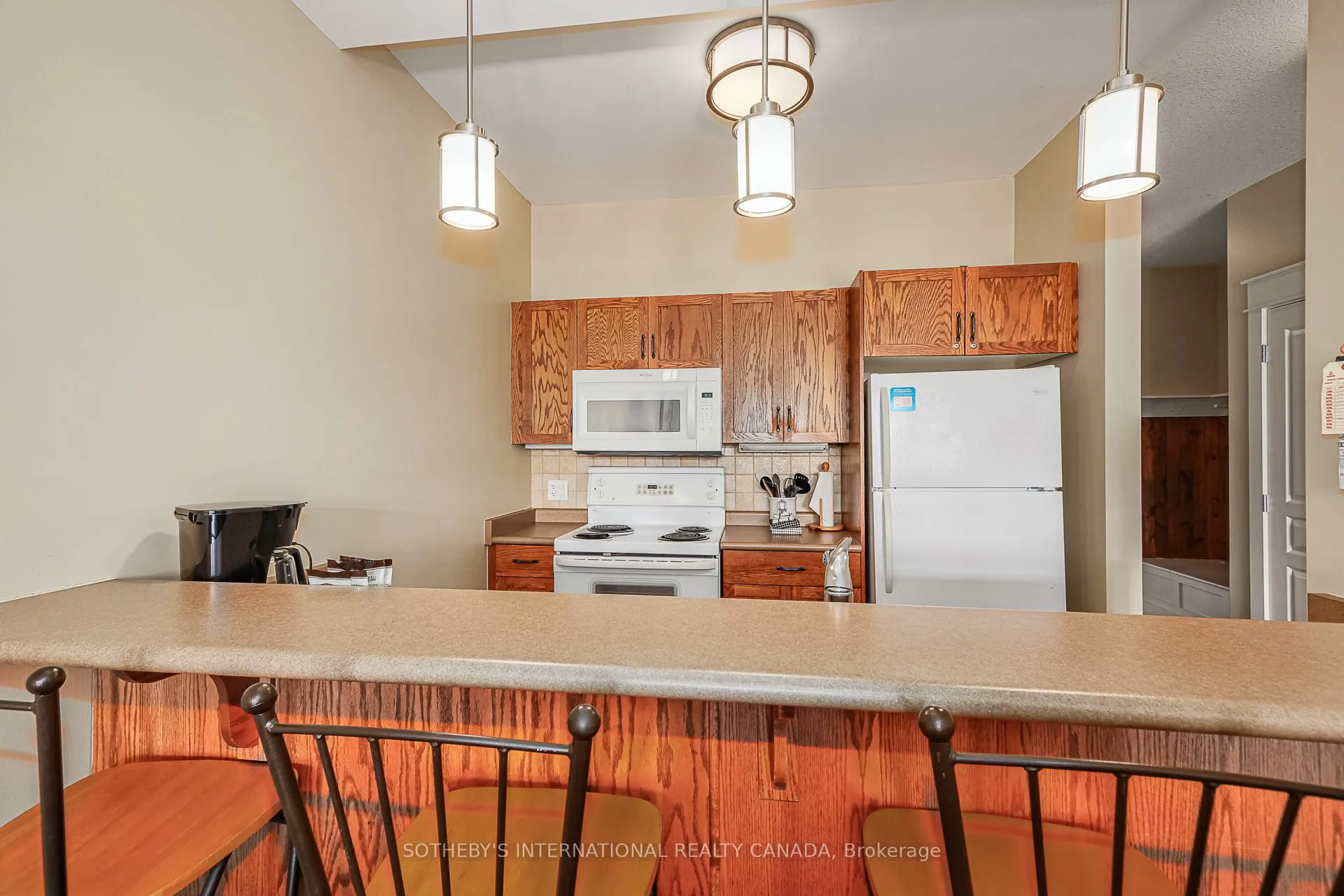 125 Fairway Court, #120