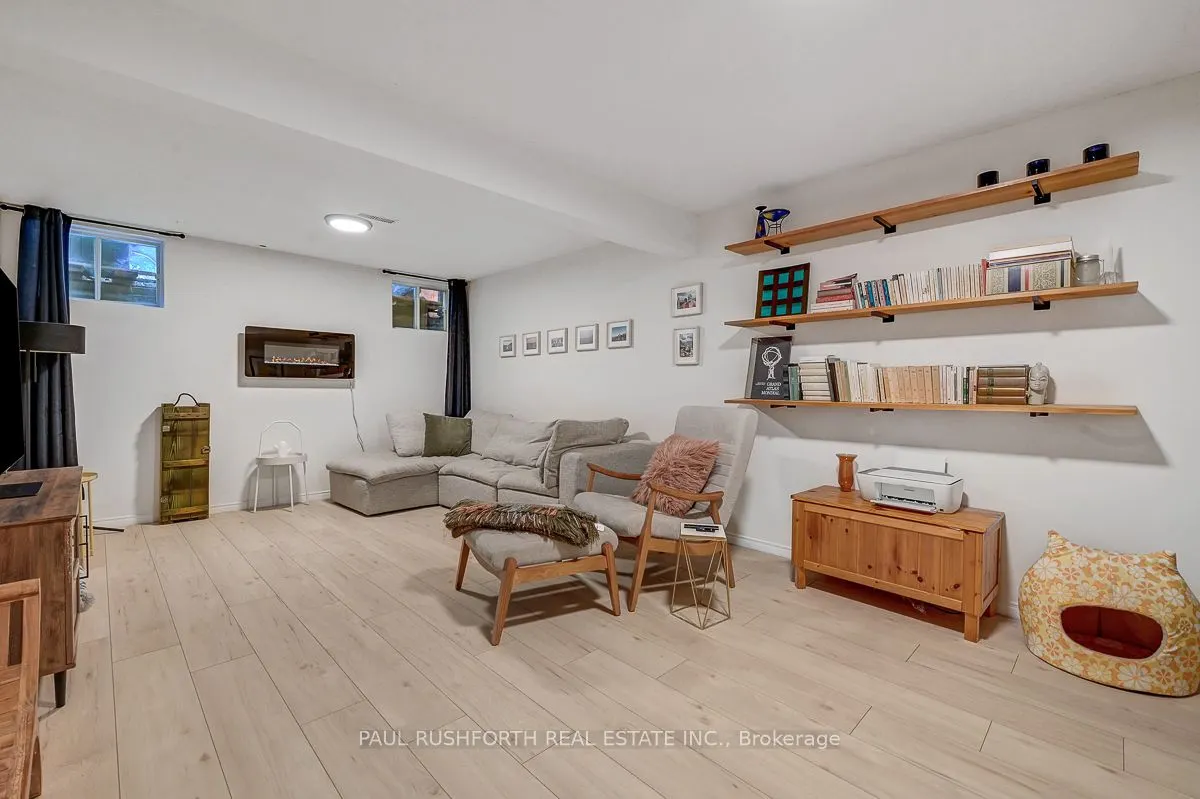 1138 Falconcrest Court