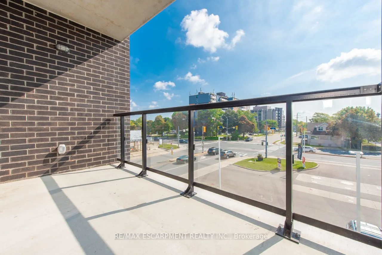 5 Hamilton Street, #306
