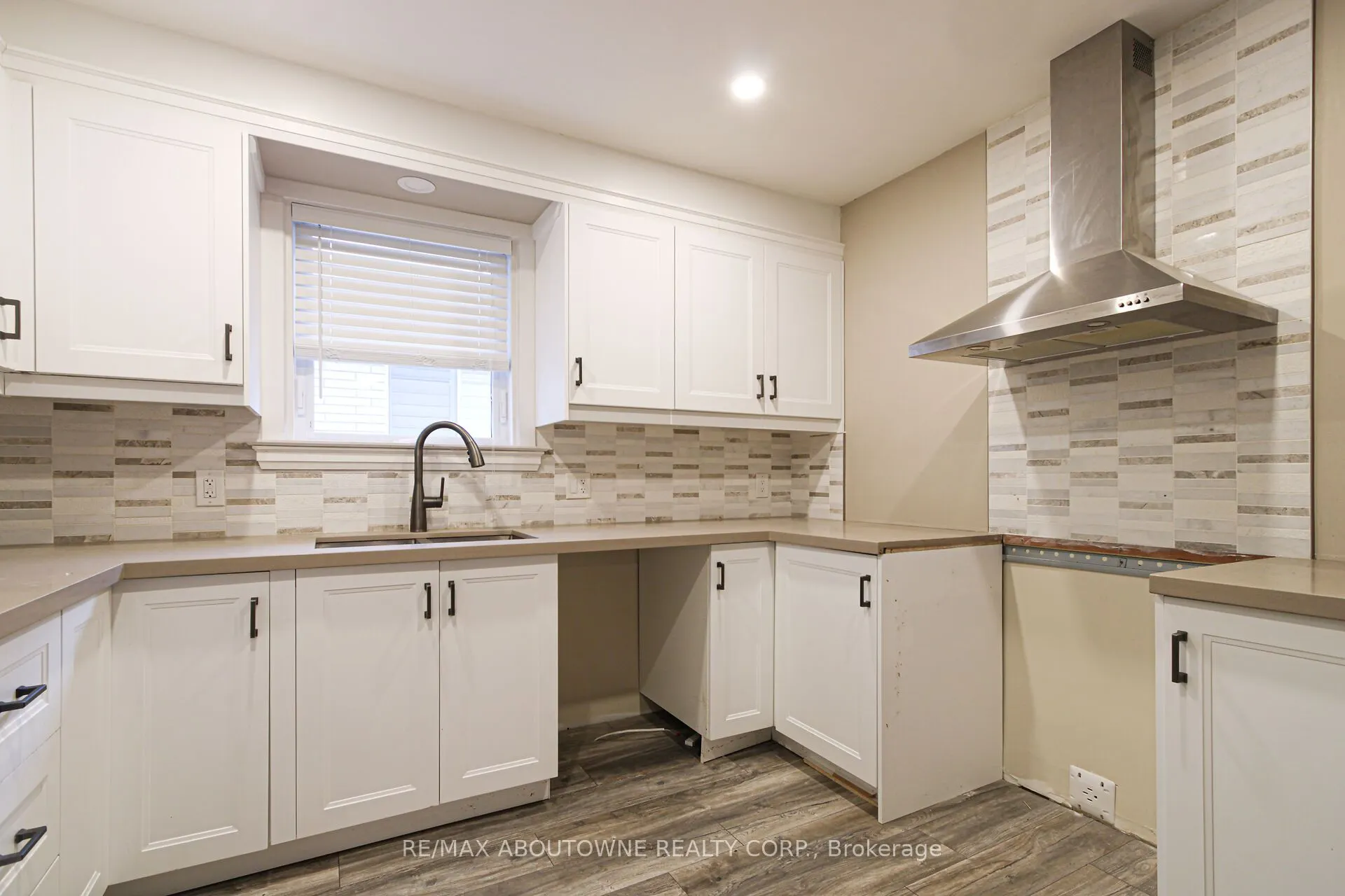 201 Bow Valley Drive