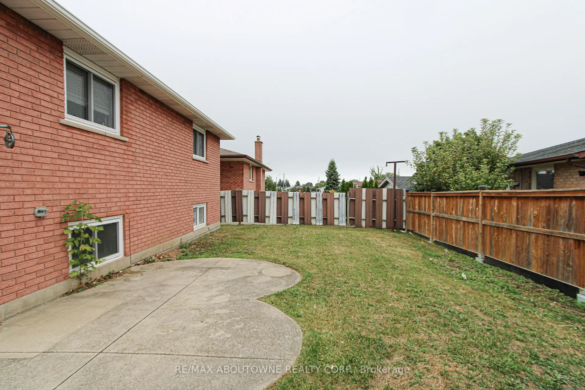 201 Bow Valley Drive