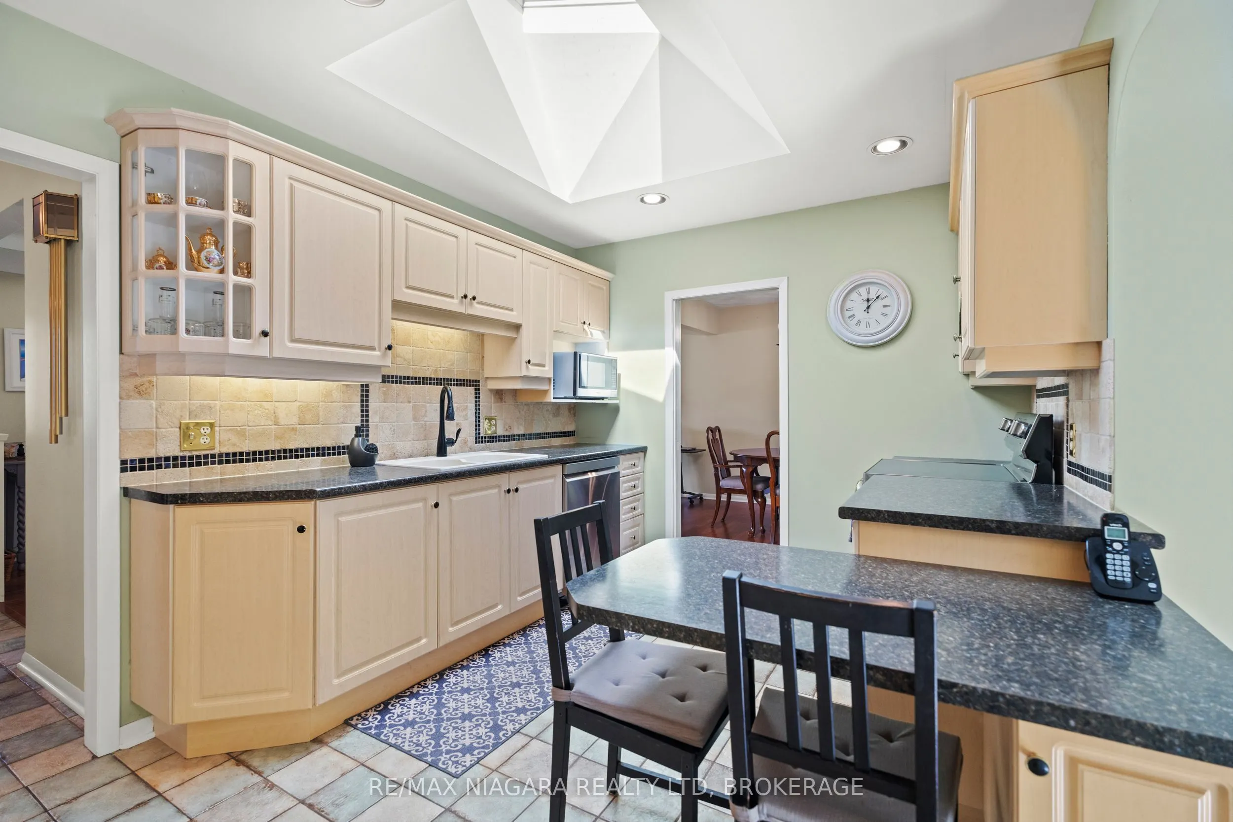 2270 Seventh Louth Street