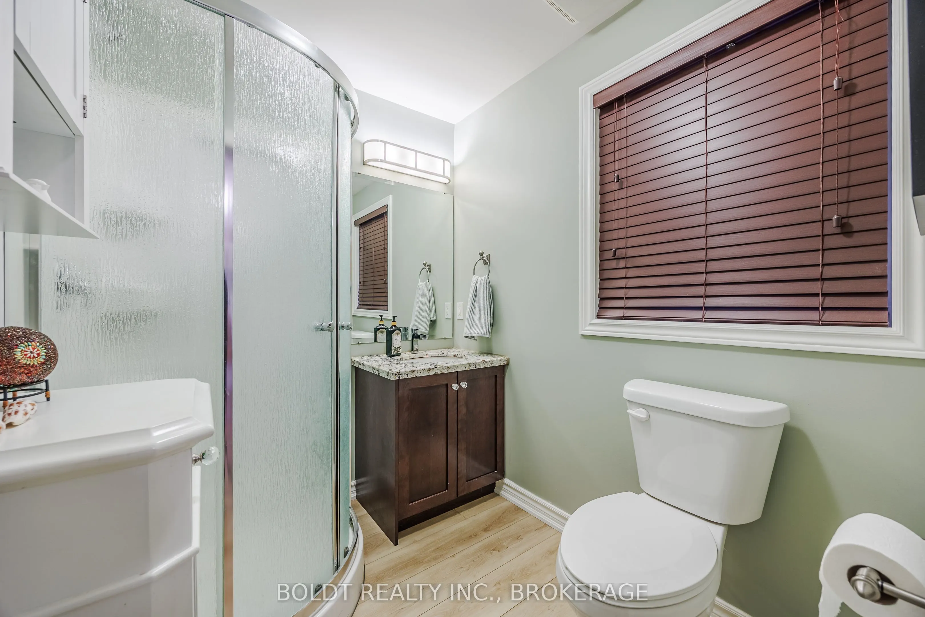 25 Neptune Drive
