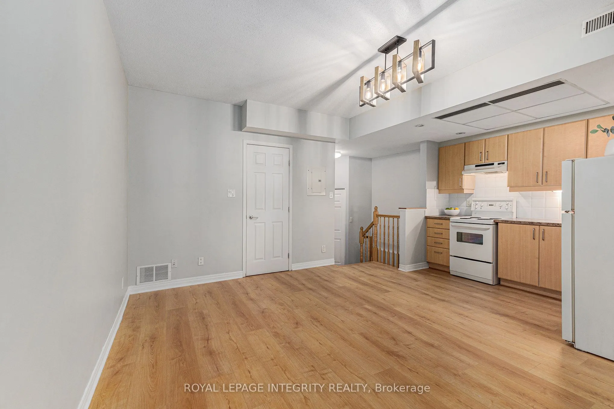 150 York Street, #1A