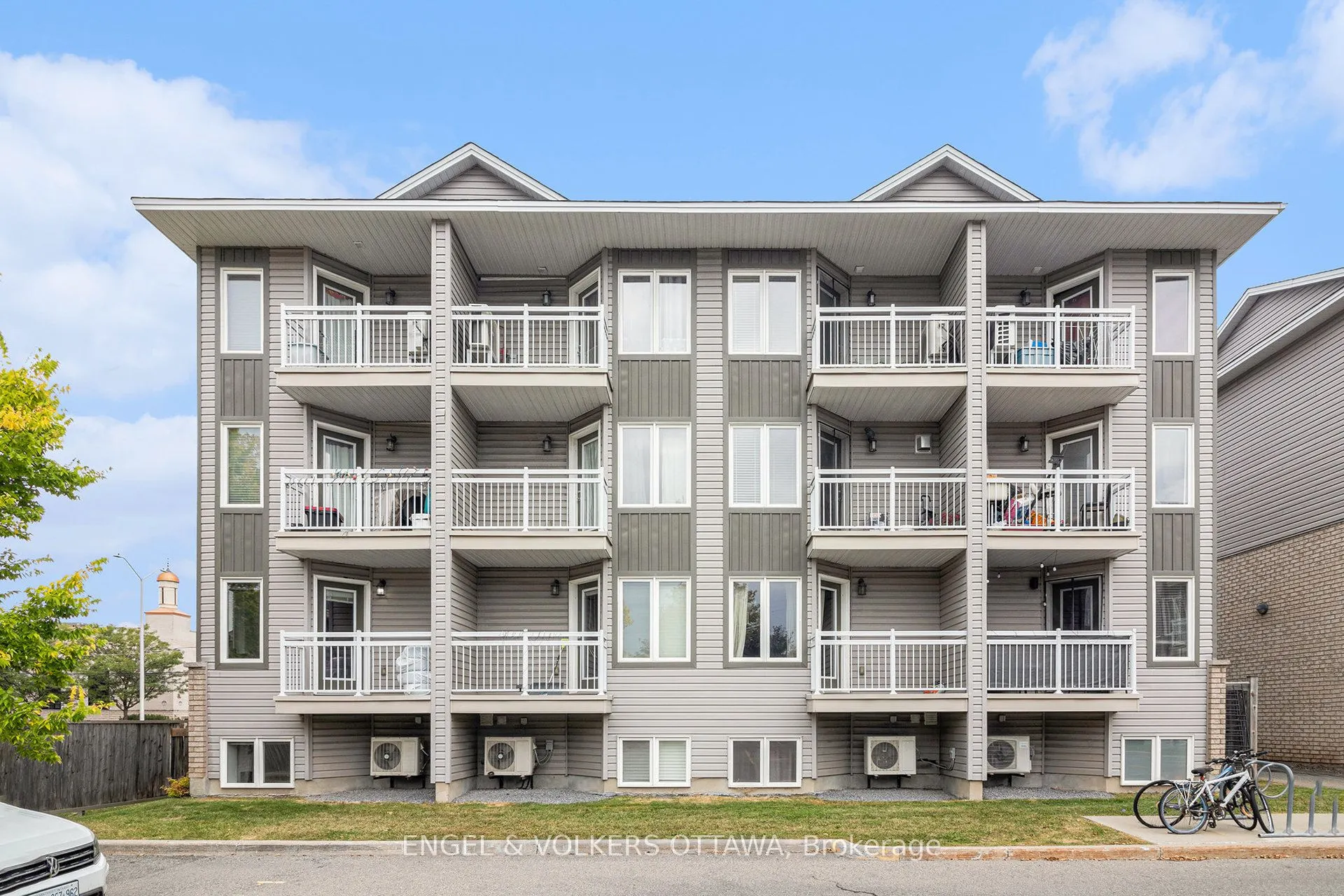 4522 Innes Road, #D