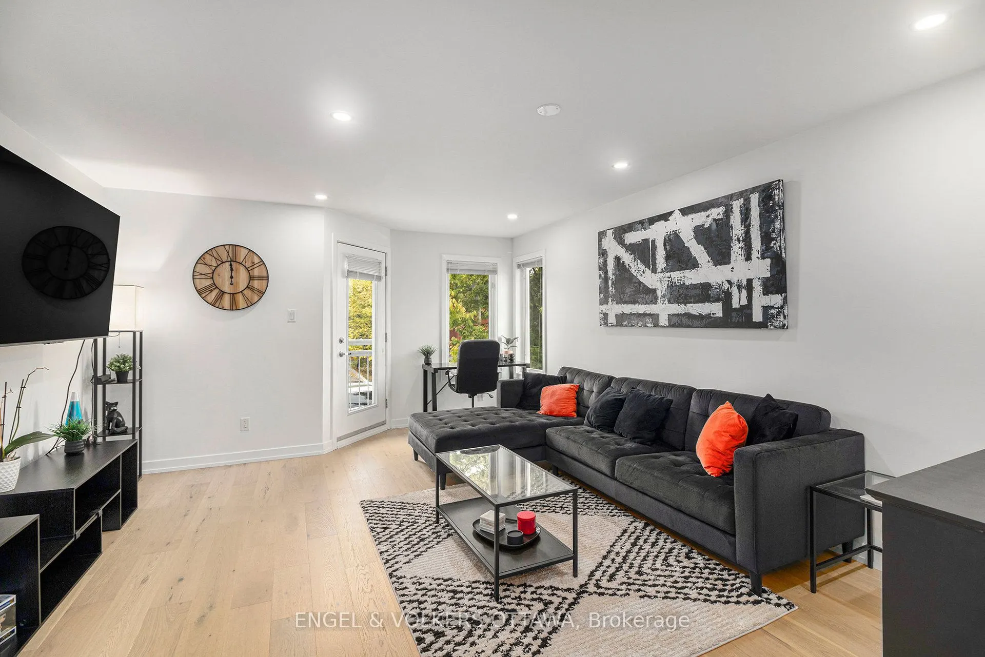 4522 Innes Road, #D