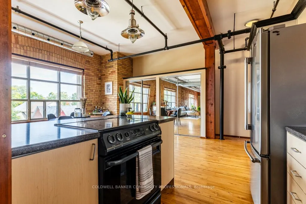 36 Margaret Street, #44