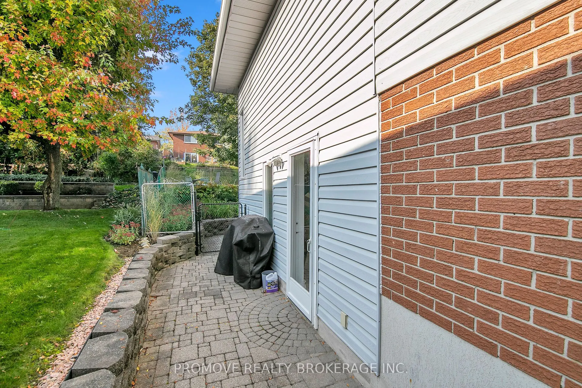 22 Thistle Road