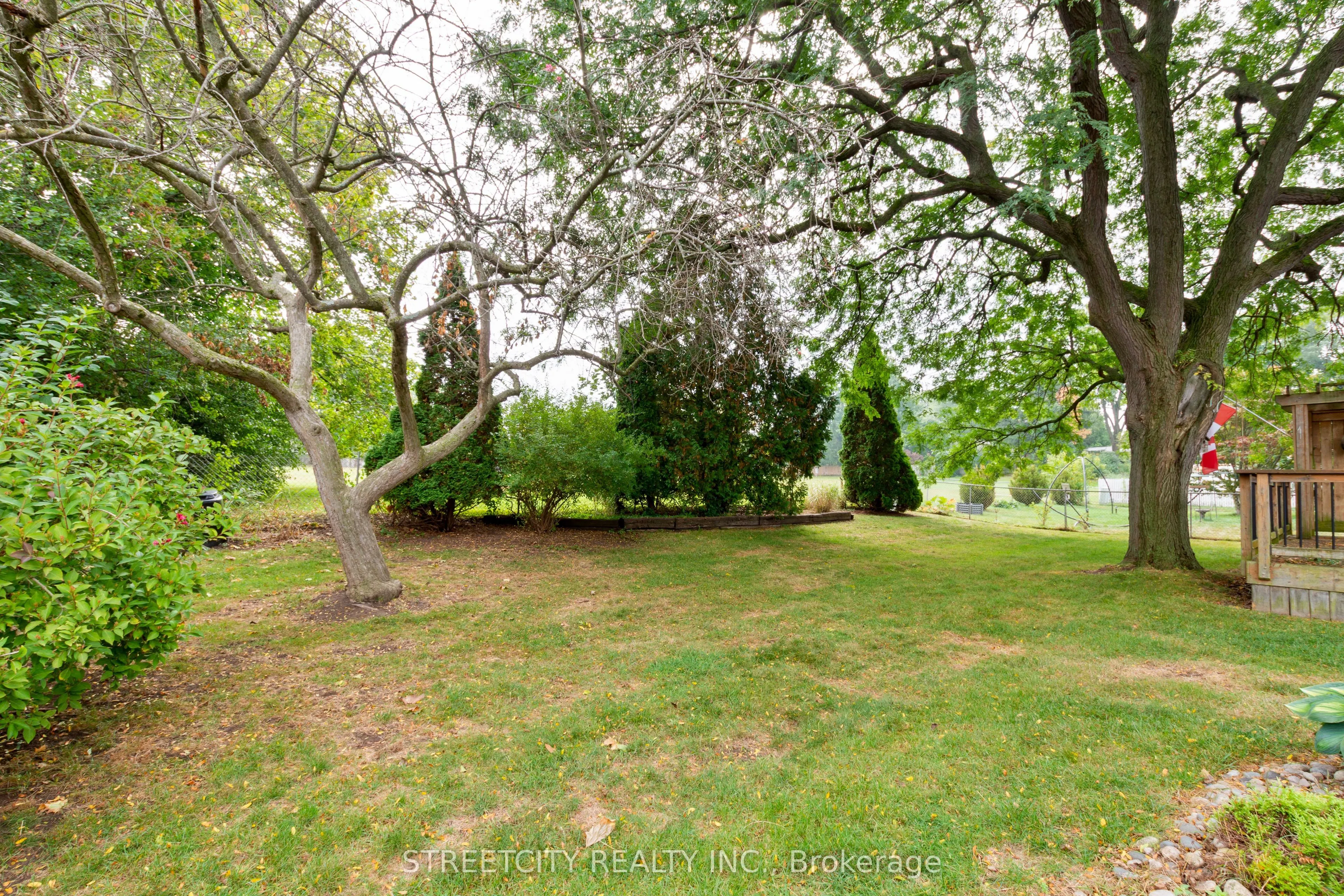 584 Knights Hill Road N