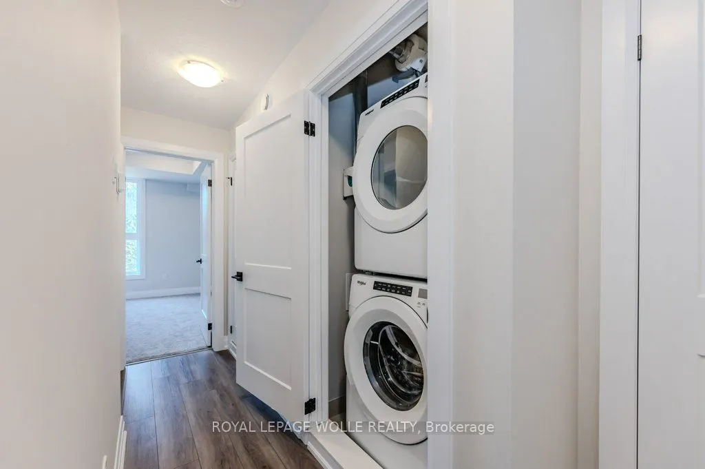 261 Woodbine Avenue, #24