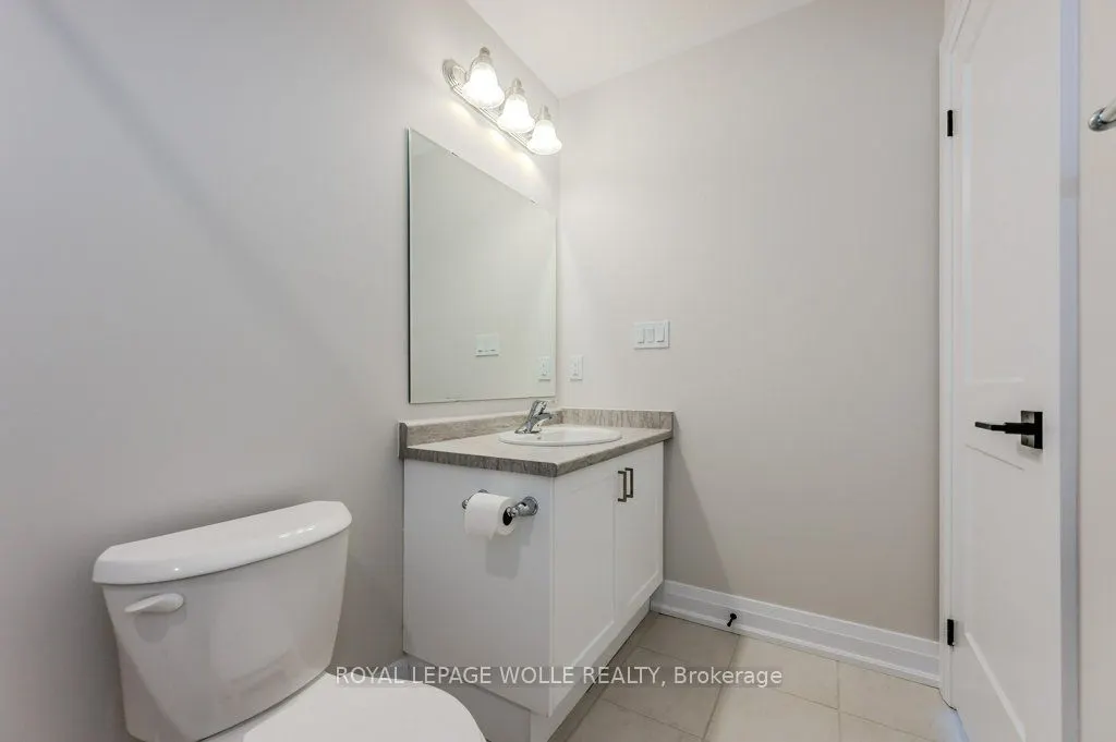 261 Woodbine Avenue, #24