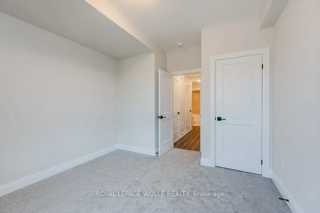 261 Woodbine Avenue, #24