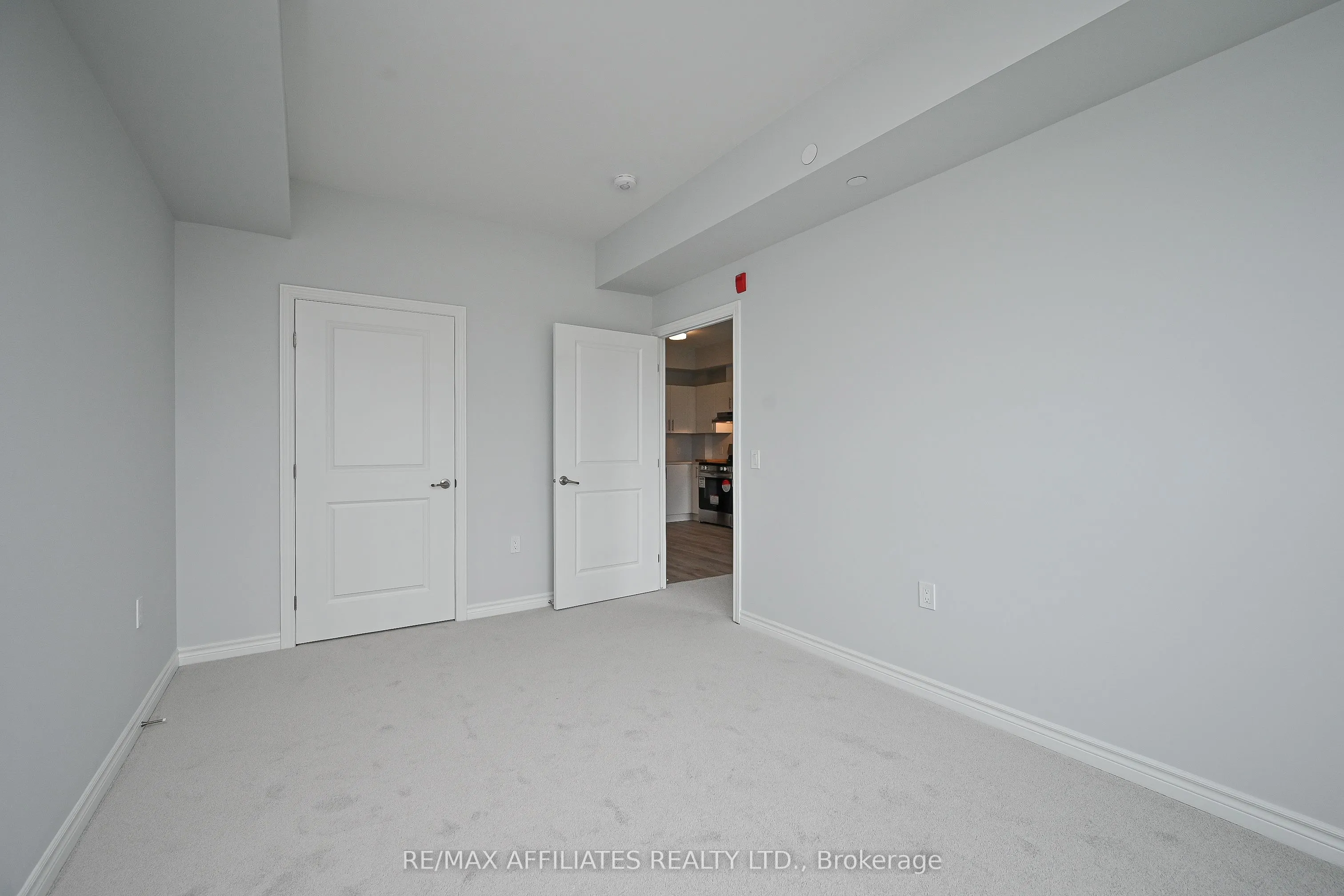 397 Codds Road, #203