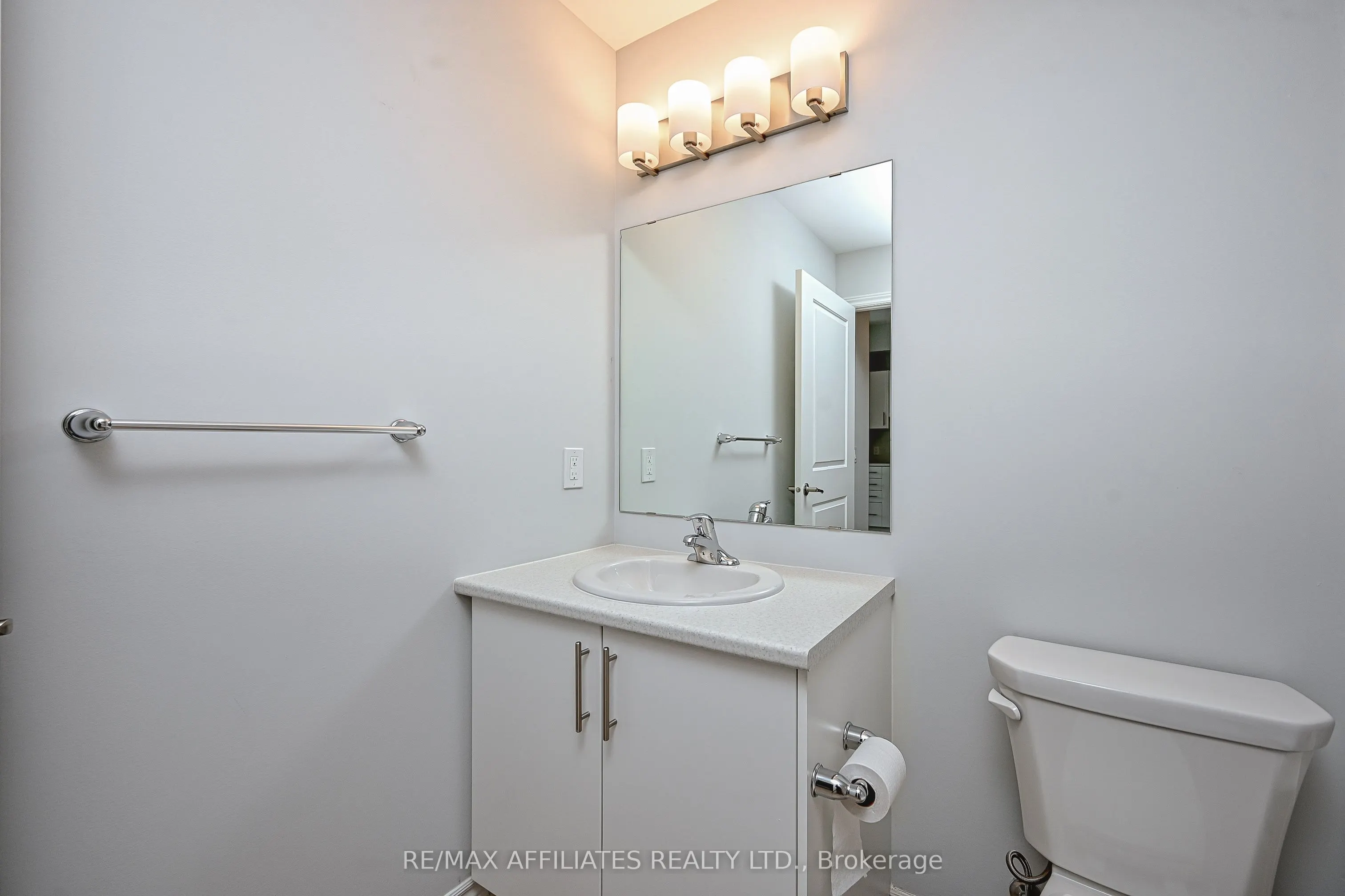 397 Codds Road, #203