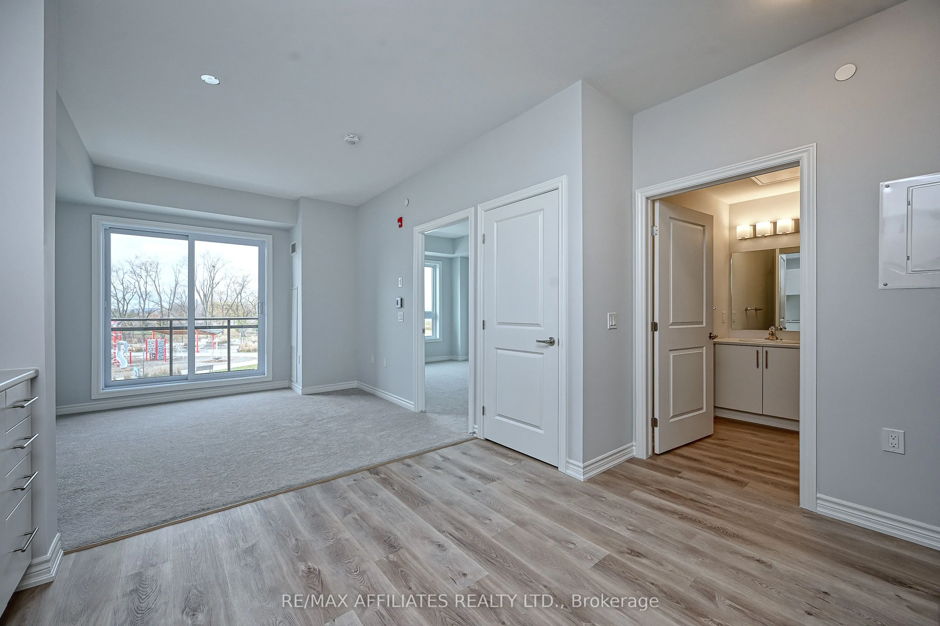 397 Codds Road, #203