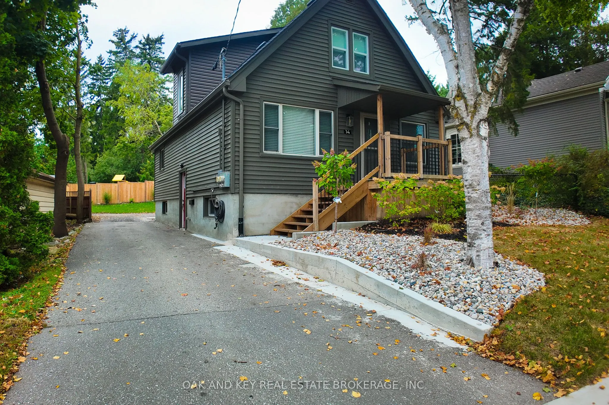 14 Britannia Avenue, #Lower