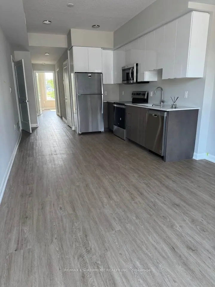 708 WOOLWICH Street, #115