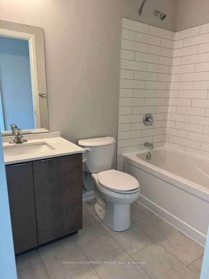 708 WOOLWICH Street, #115