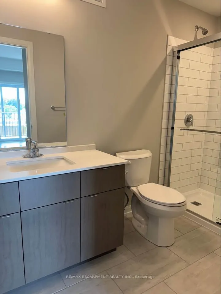 708 WOOLWICH Street, #115