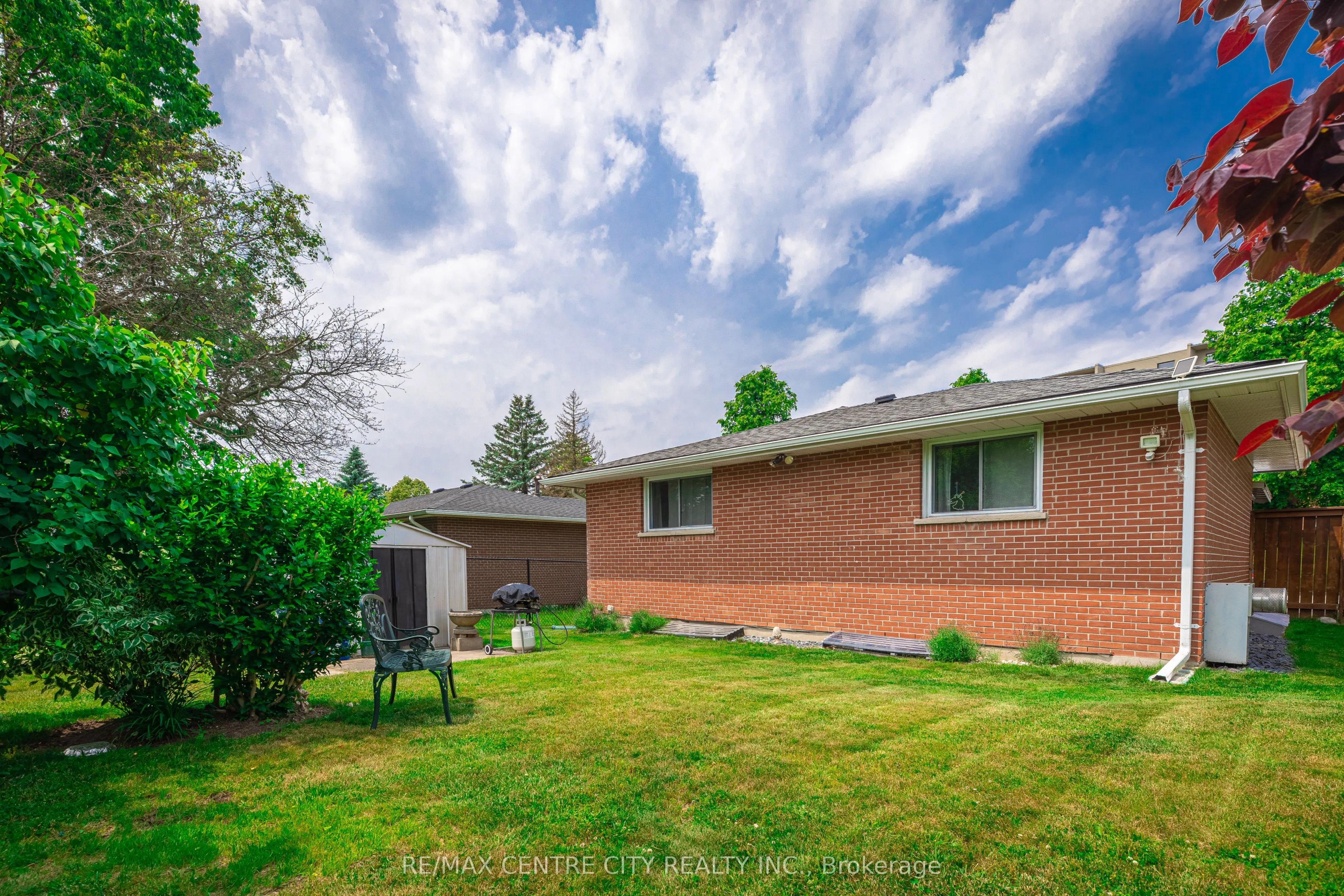 482 Castlegrove Boulevard