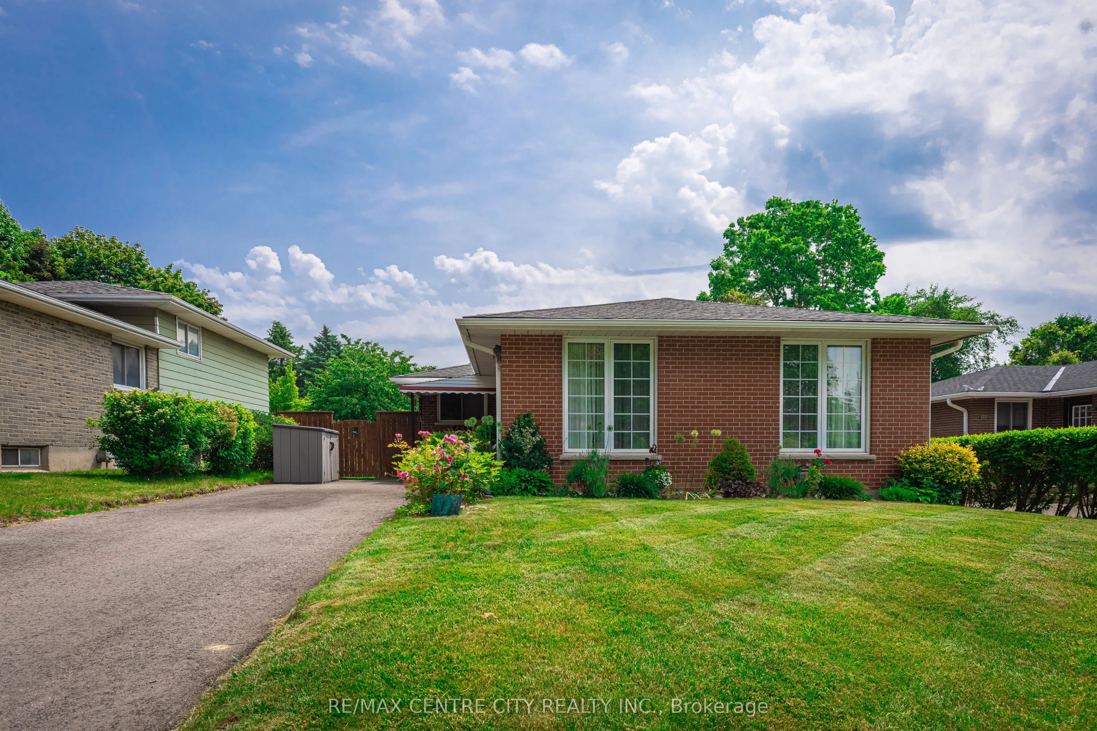 482 Castlegrove Boulevard