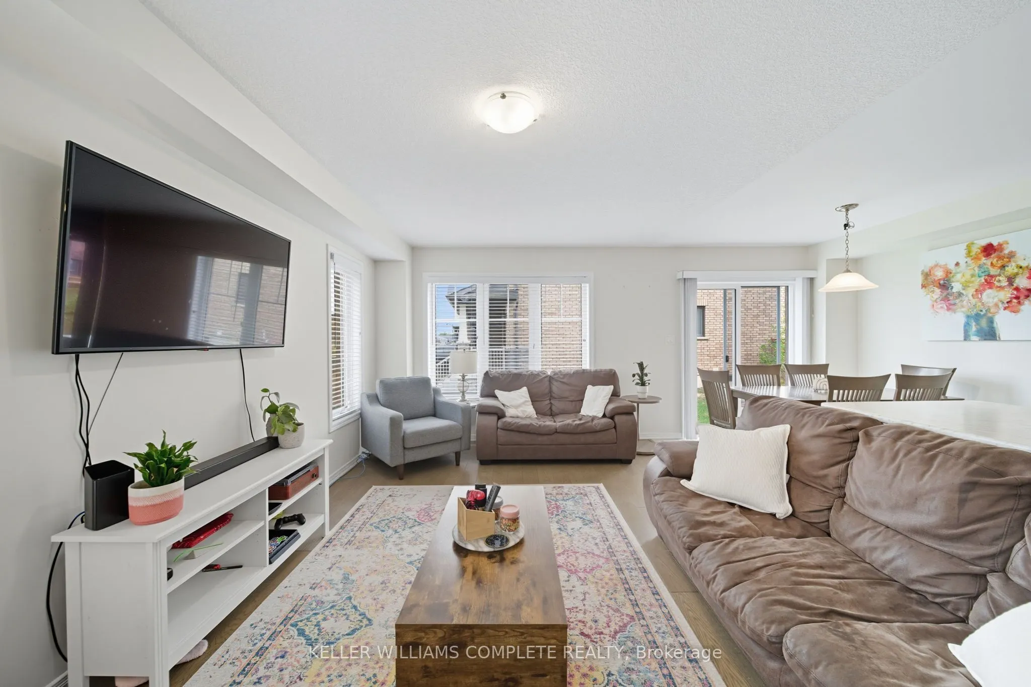 176 Maclachlan Avenue