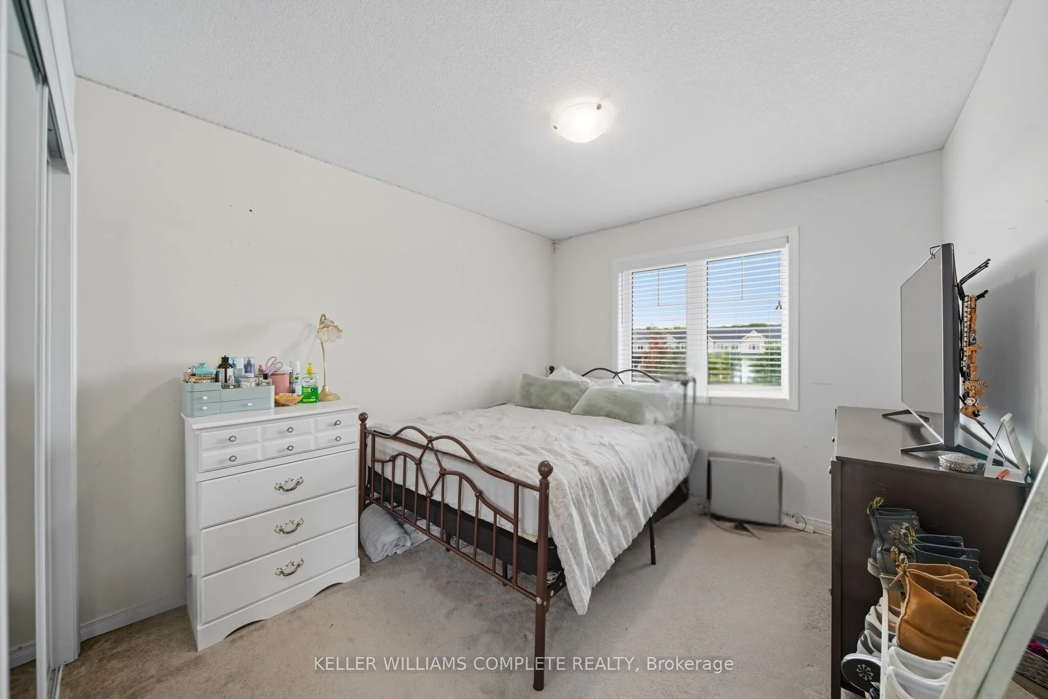 176 Maclachlan Avenue