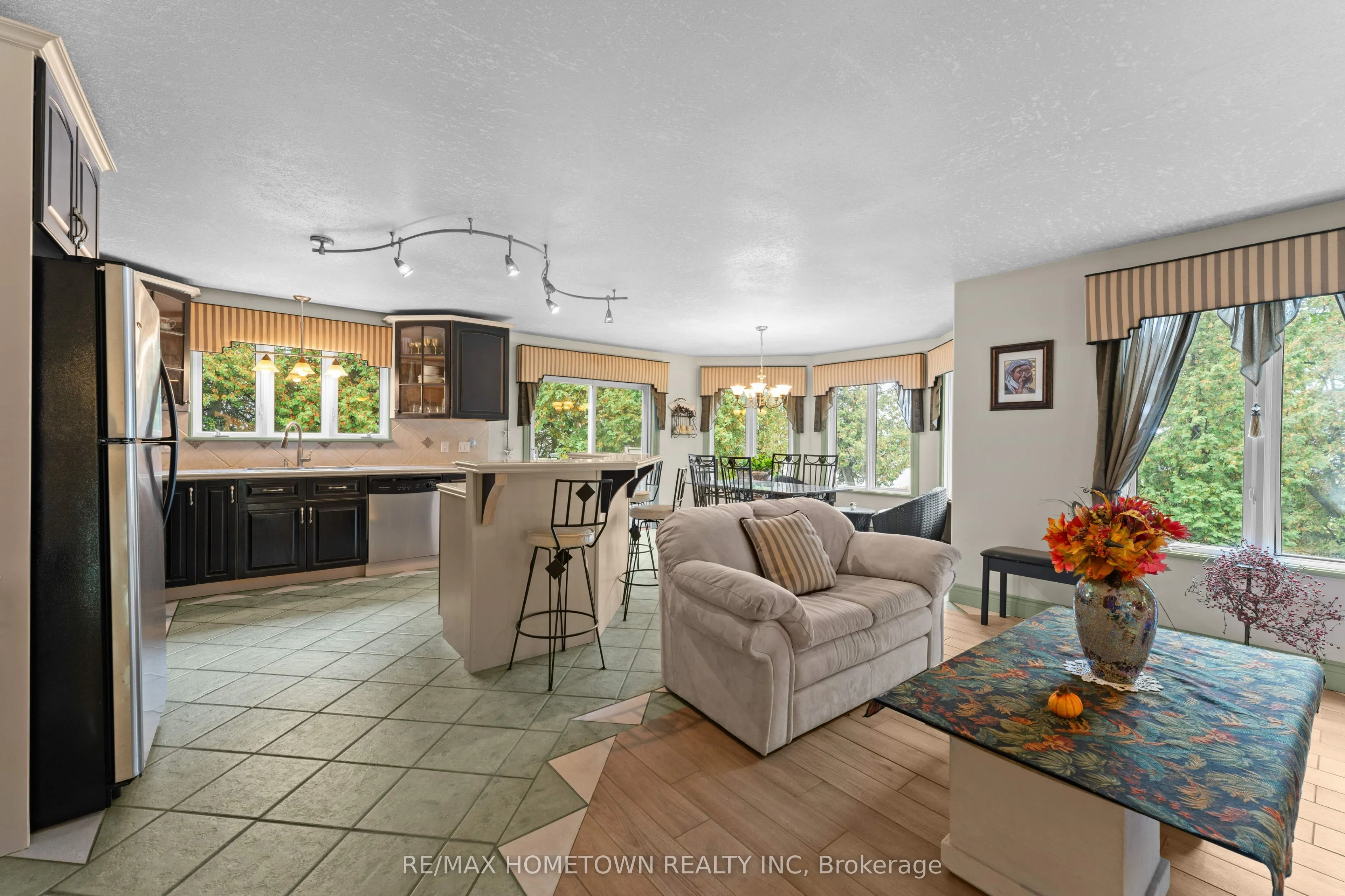 111 Lake Eloida Road
