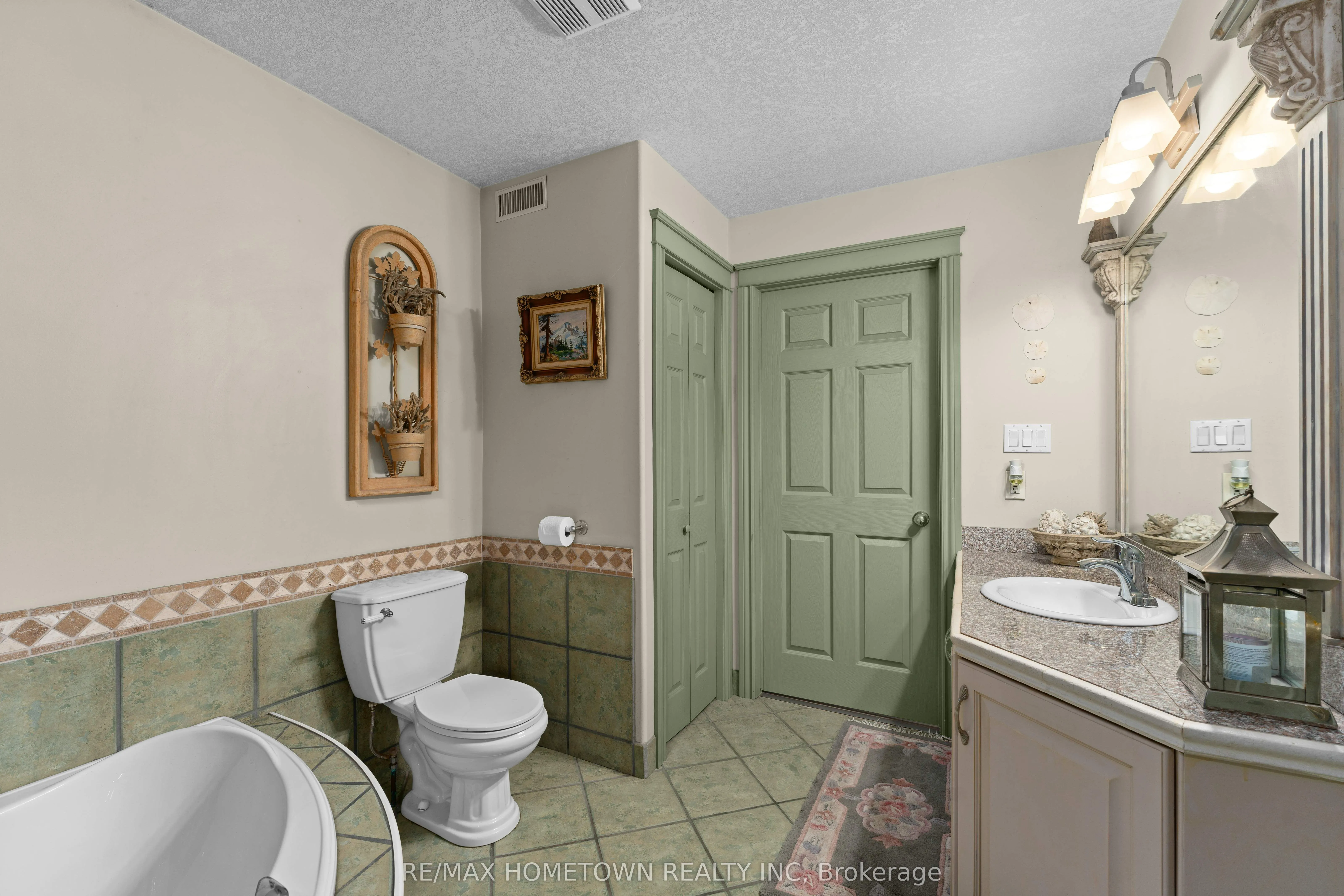 111 Lake Eloida Road