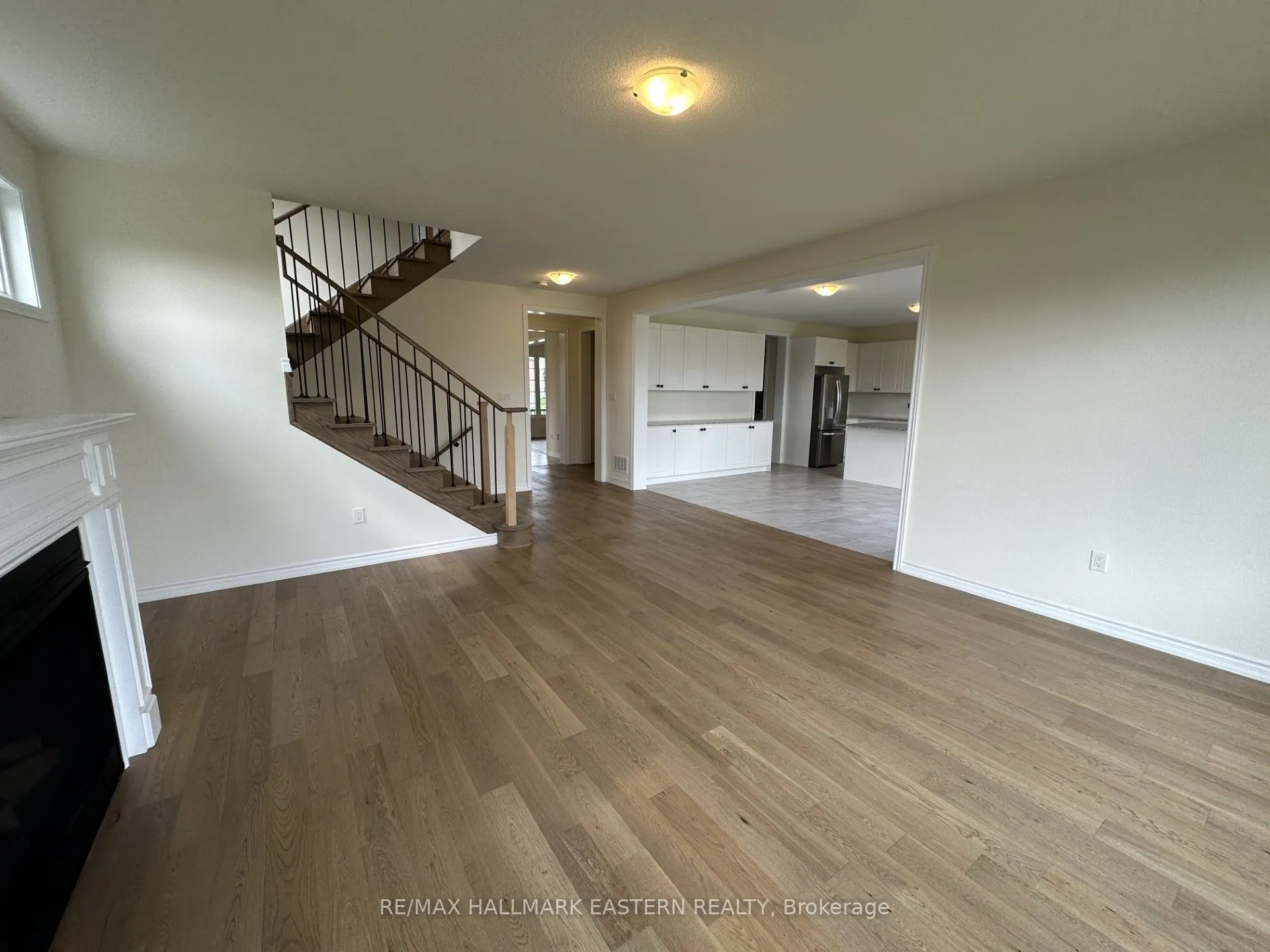 94 Golden Meadows Drive, ##28