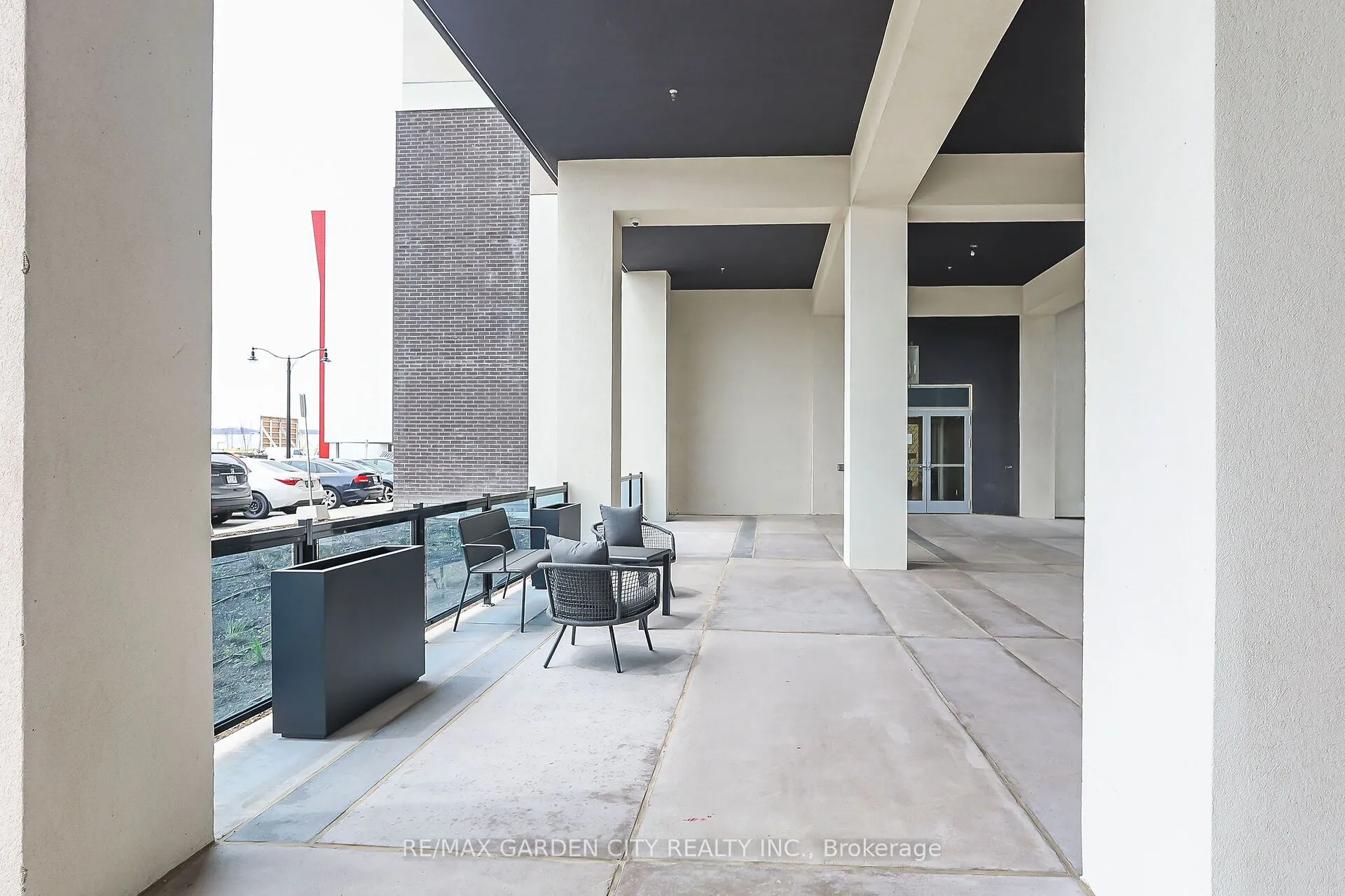 16 Concord Place, #431