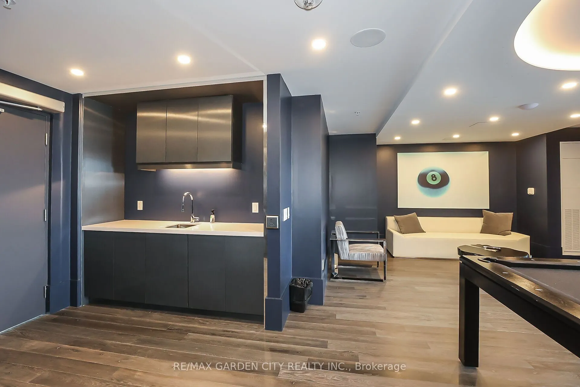 16 Concord Place, #431