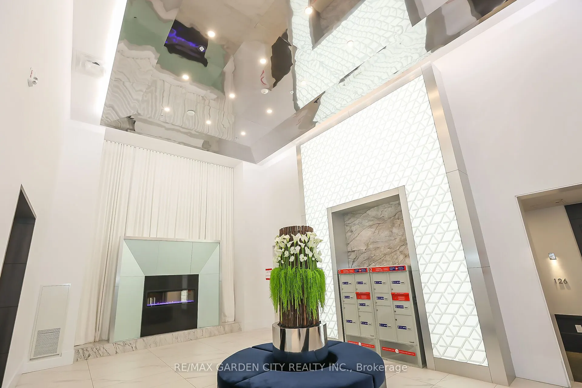 16 Concord Place, #431