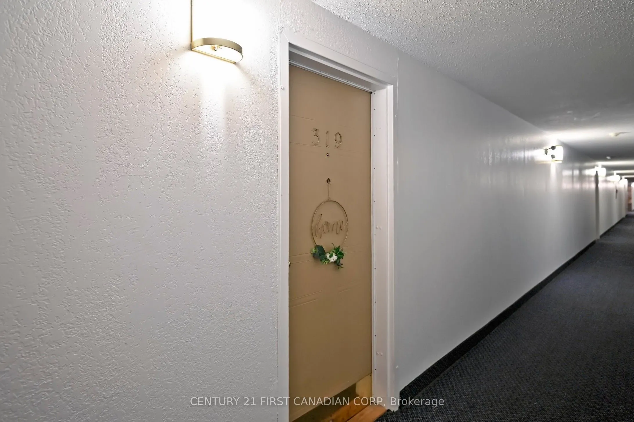 735 Deveron Crescent, #319