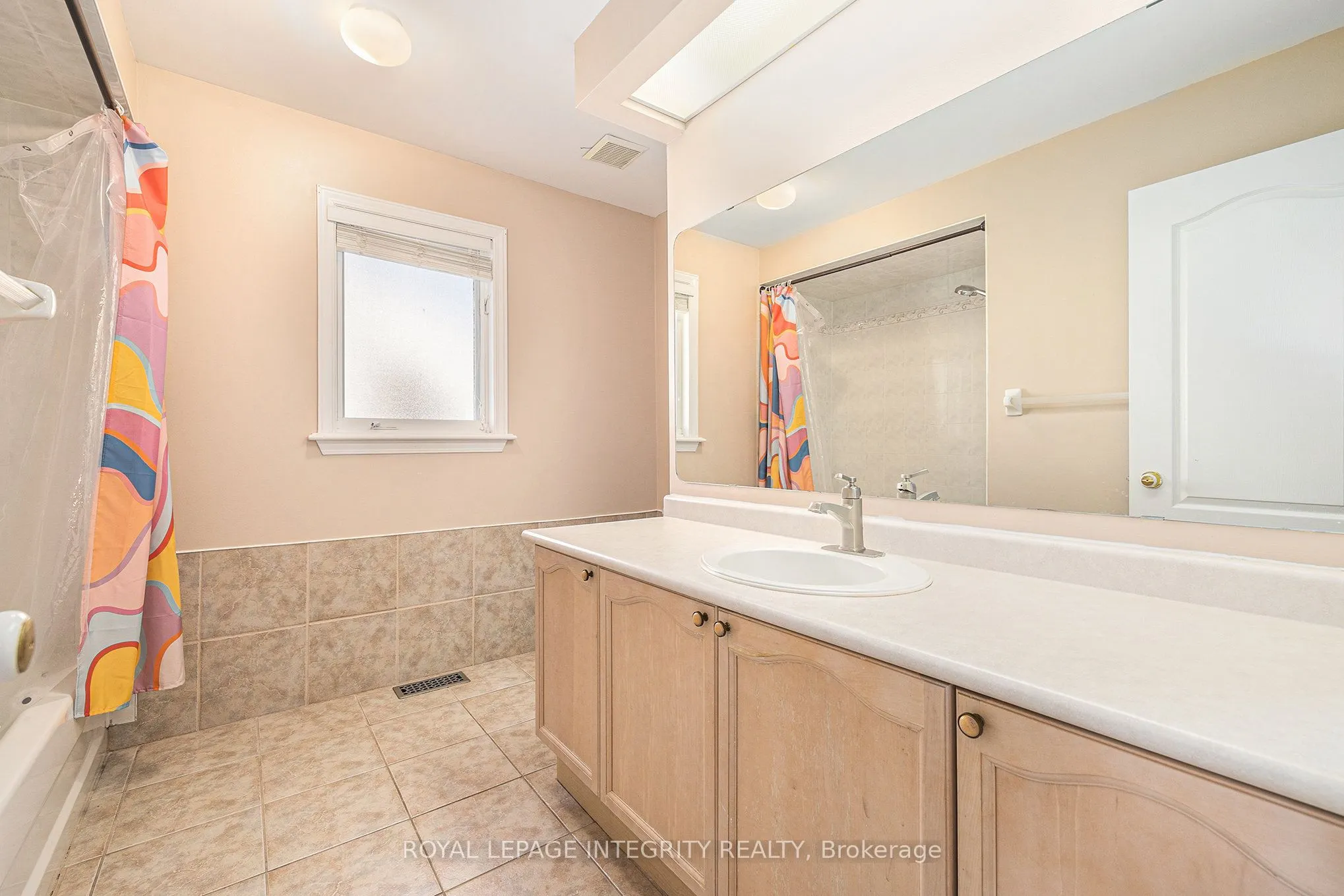 10 Maybrook Place